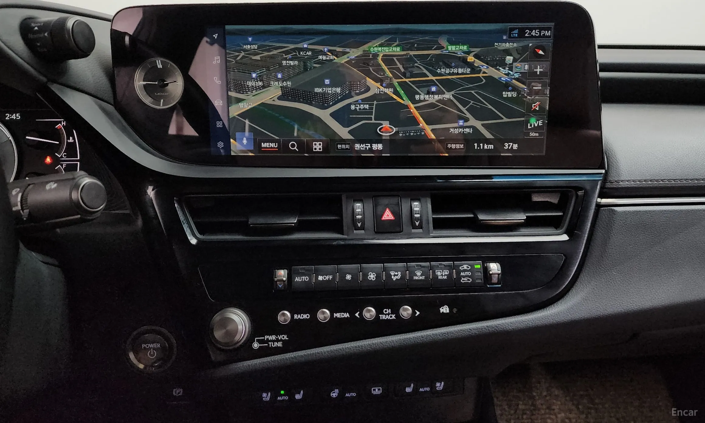 Lexus ES300h 7th Generation превью 14