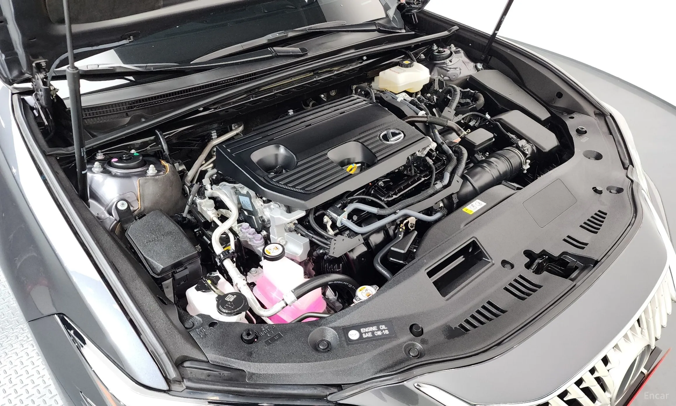 Lexus ES300h 7th Generation превью 6