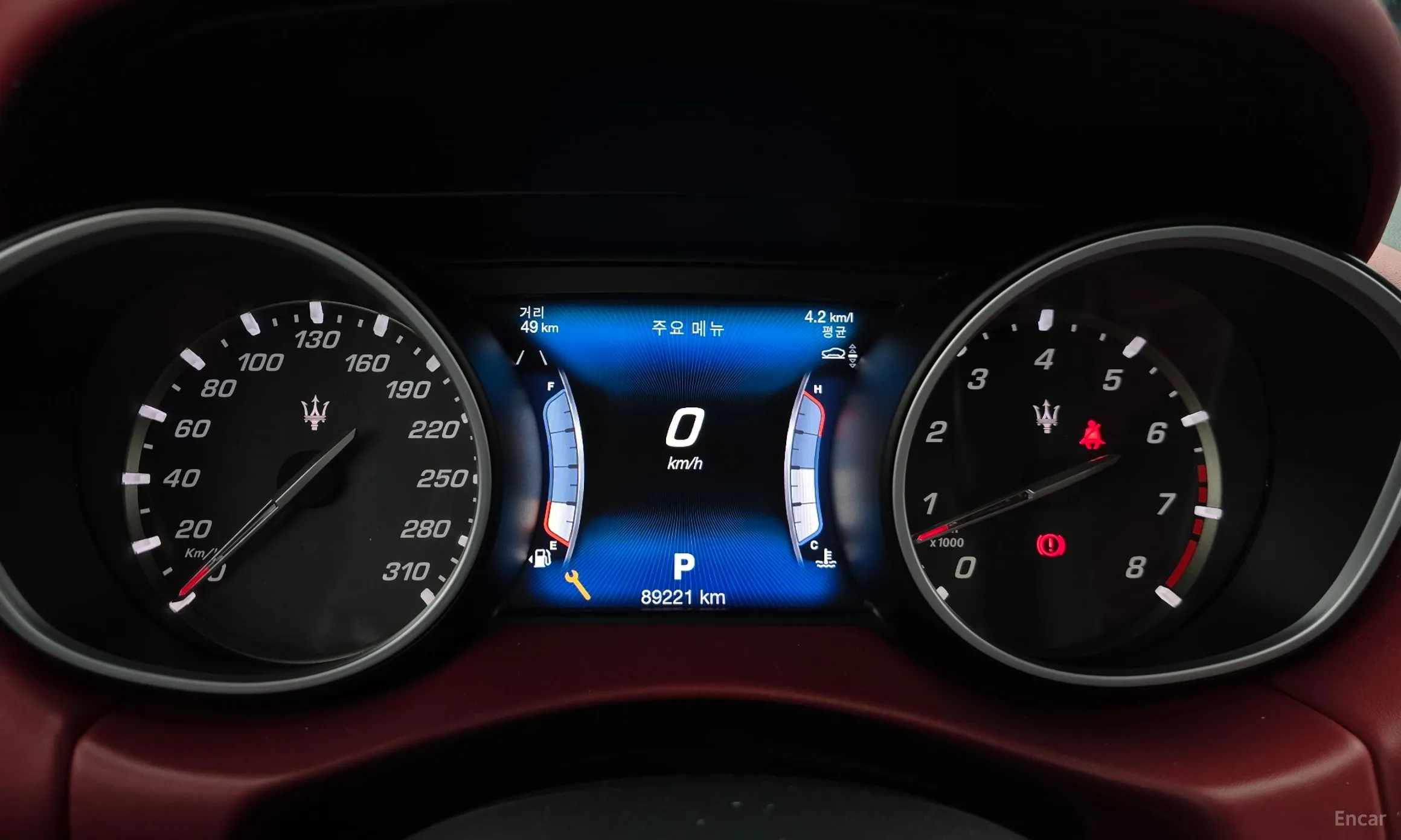 Maserati Levante превью 8