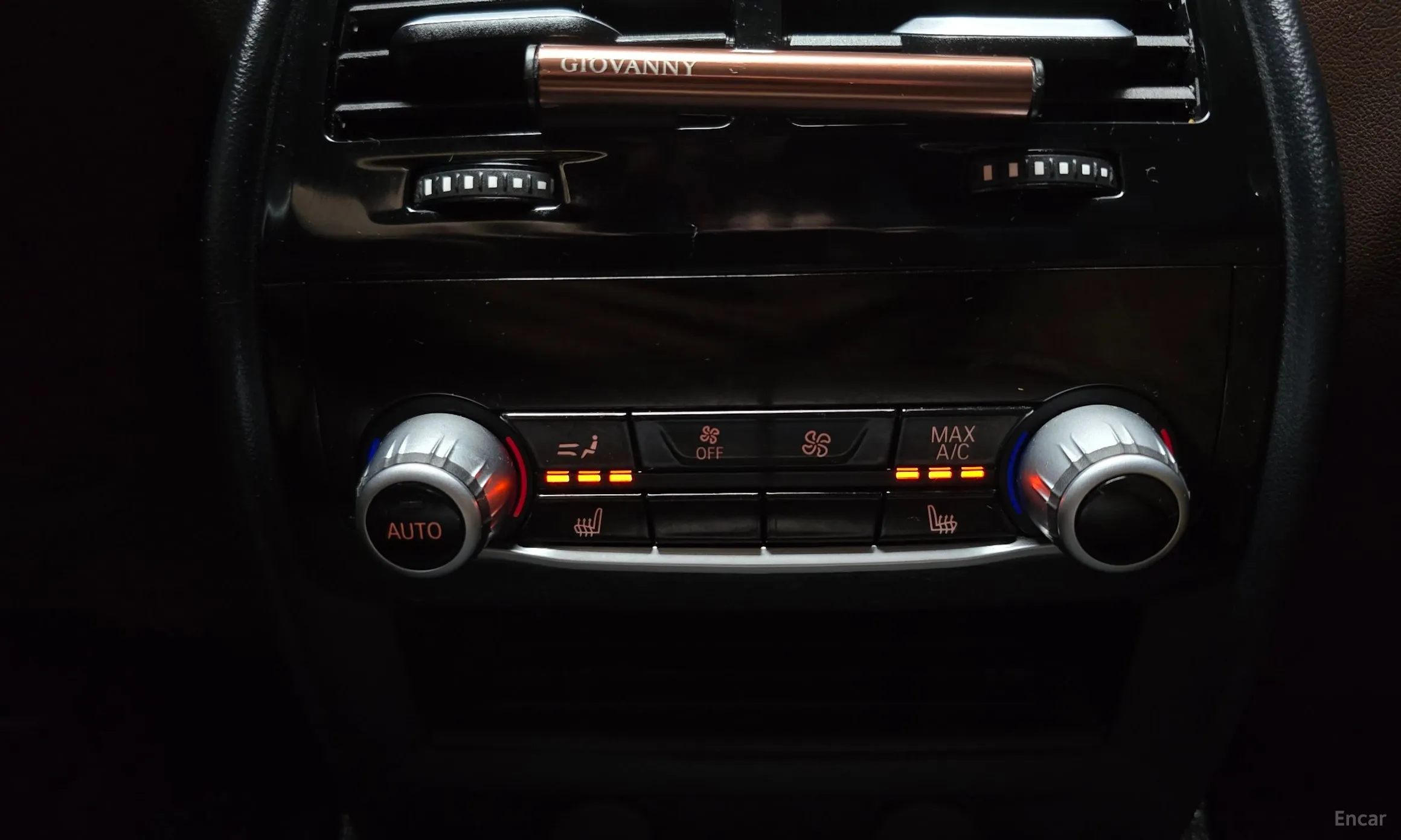 BMW 5 Series (G30) превью 18