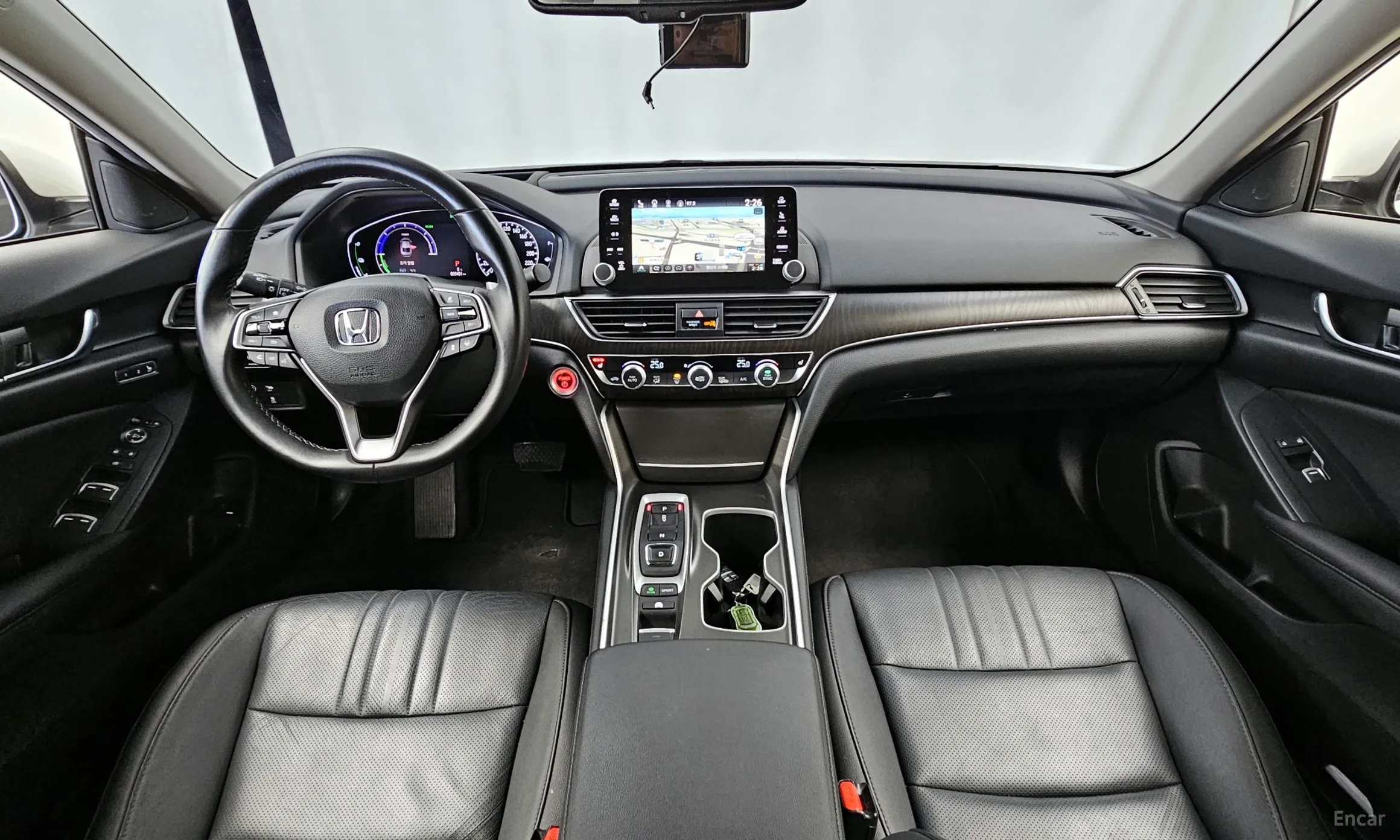 Honda Accord 10th Generation превью 7