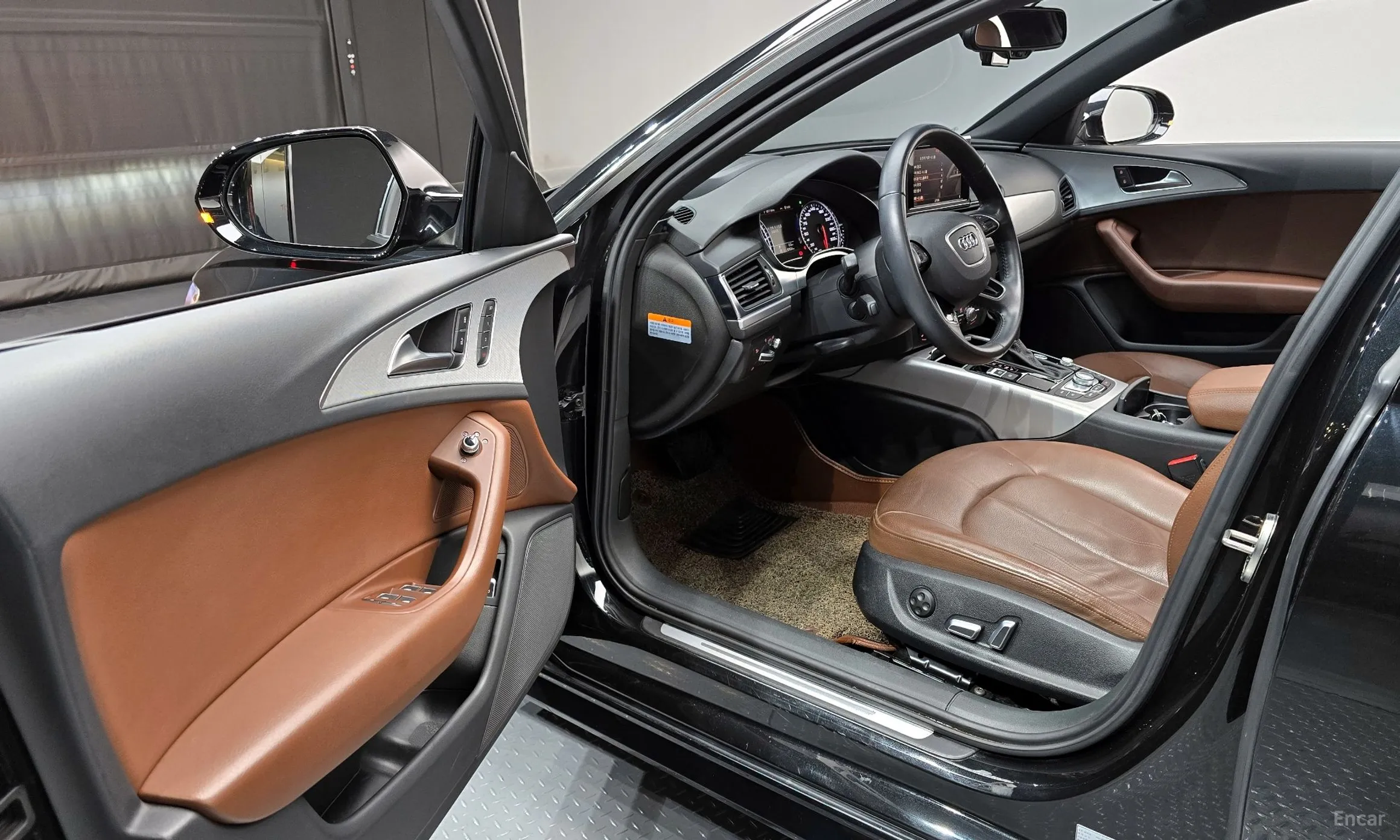 Audi New A6 превью 11