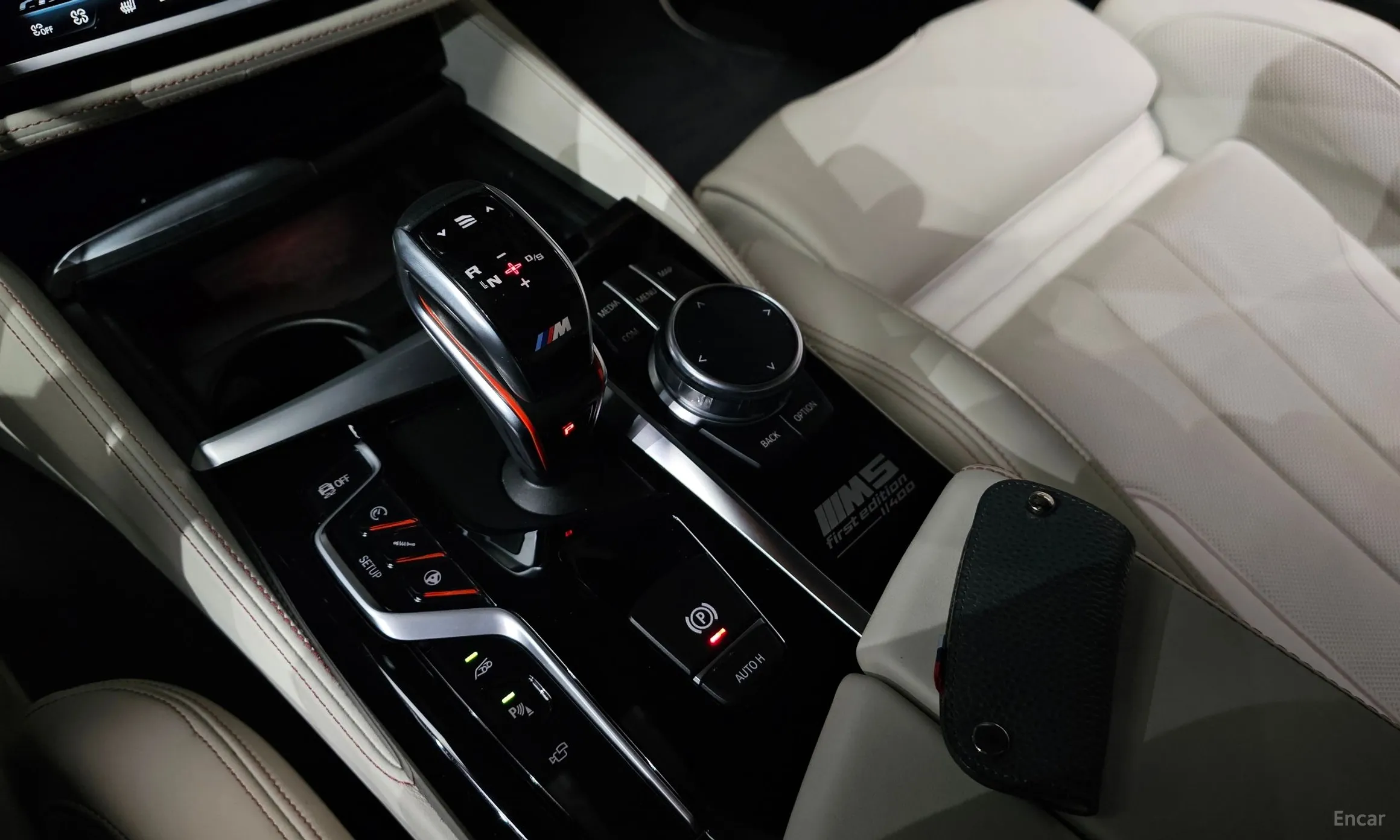 BMW M5 (F90) превью 9