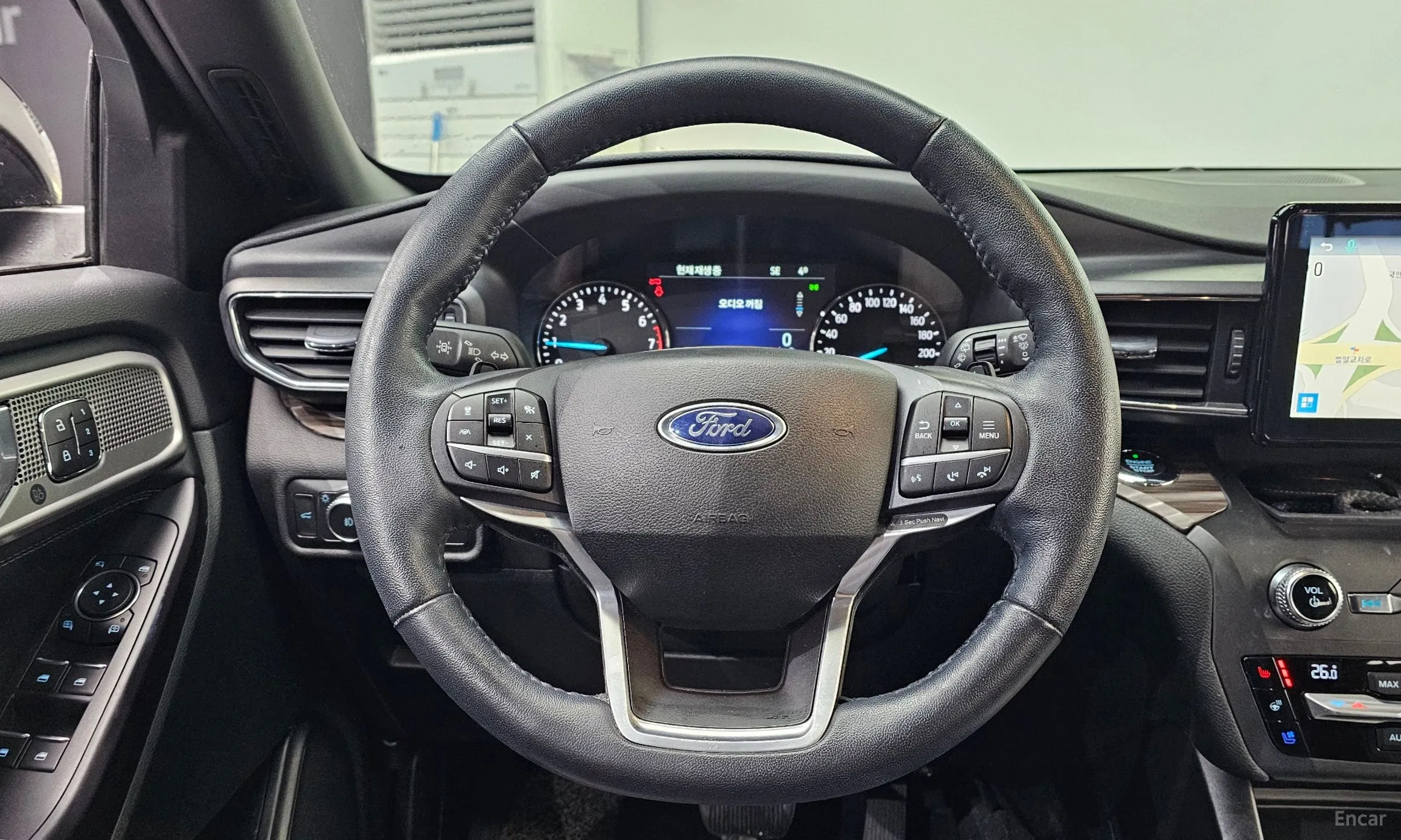 Ford Explorer 6th Generation превью 13
