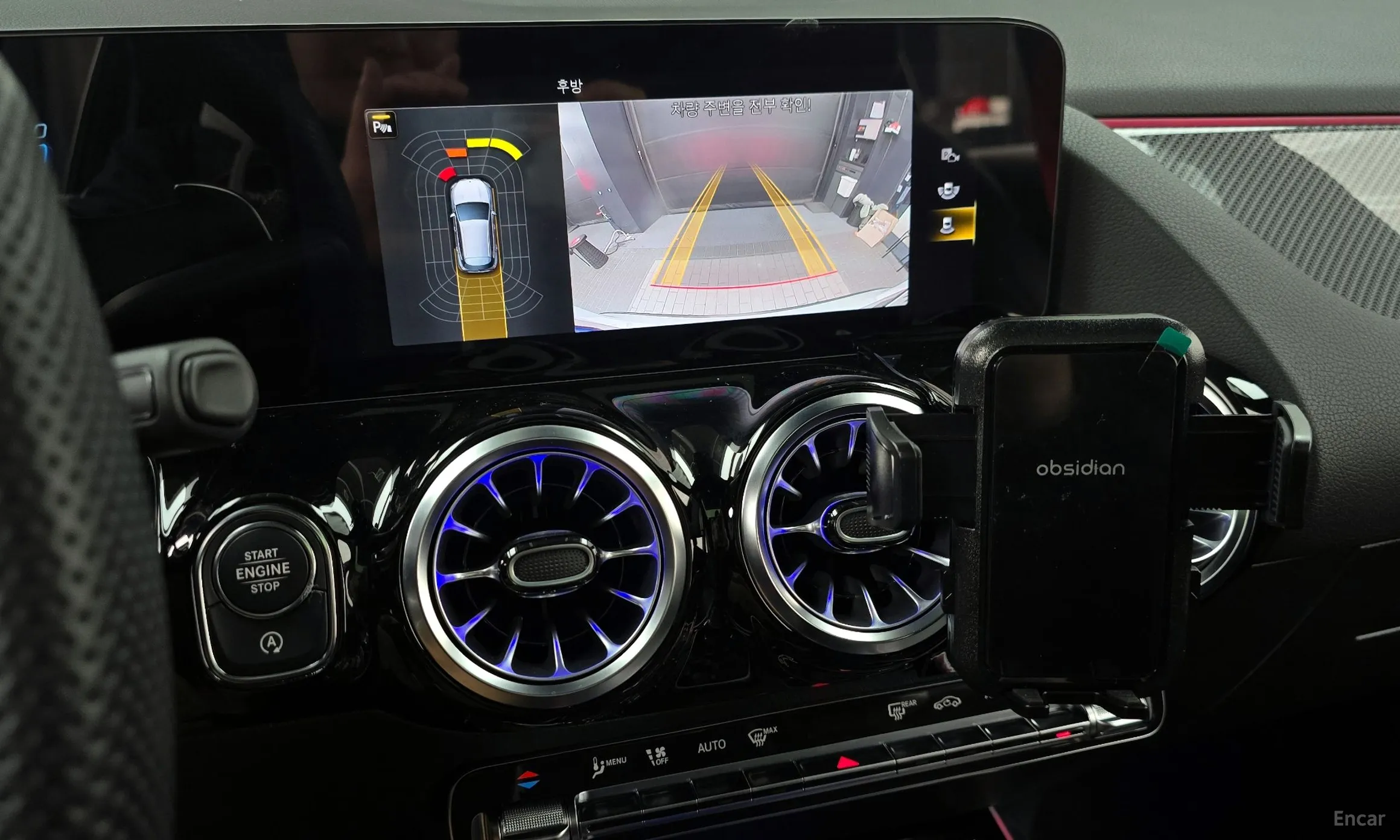 Mercedes Benz GLA-Class H247 превью 15
