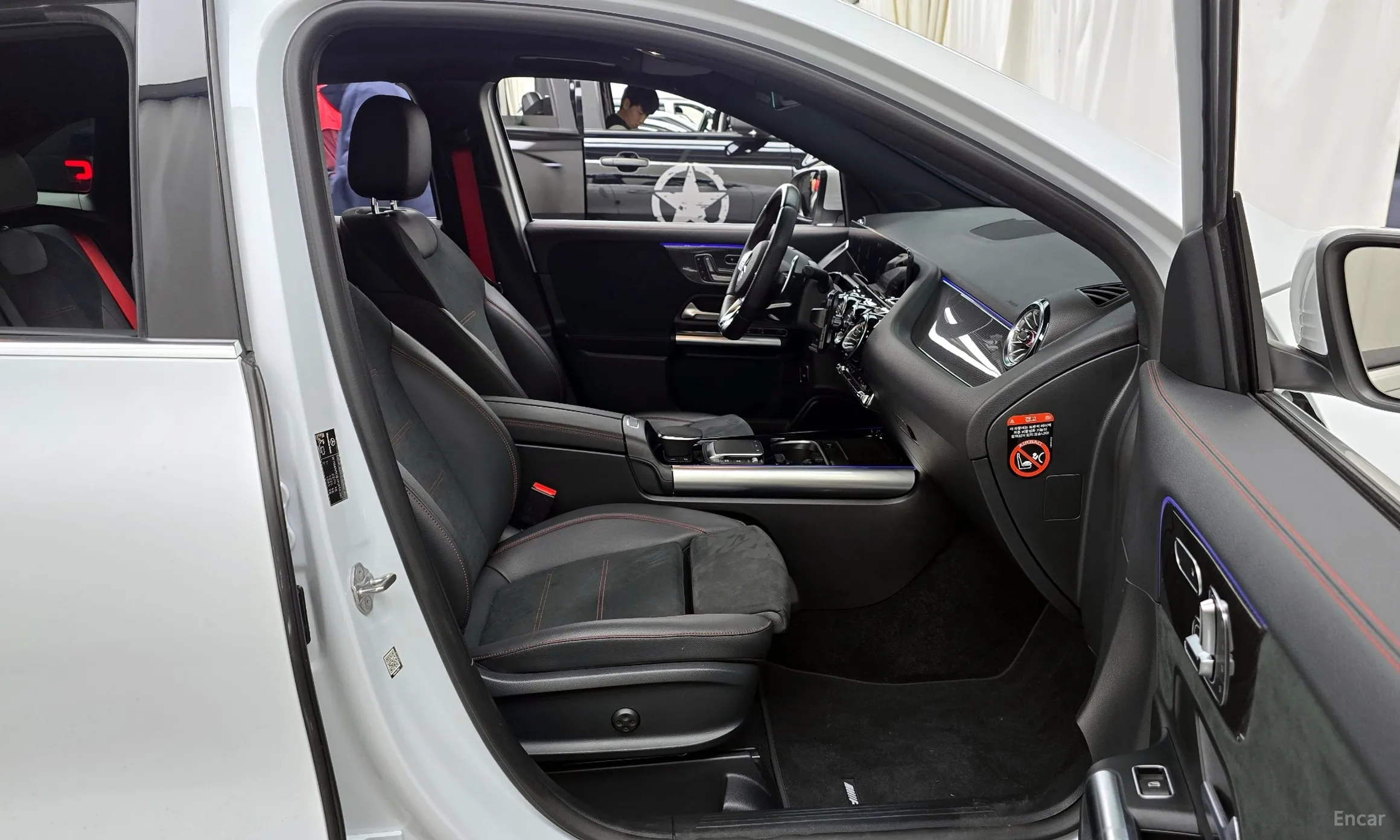 Mercedes Benz GLA-Class H247 превью 8