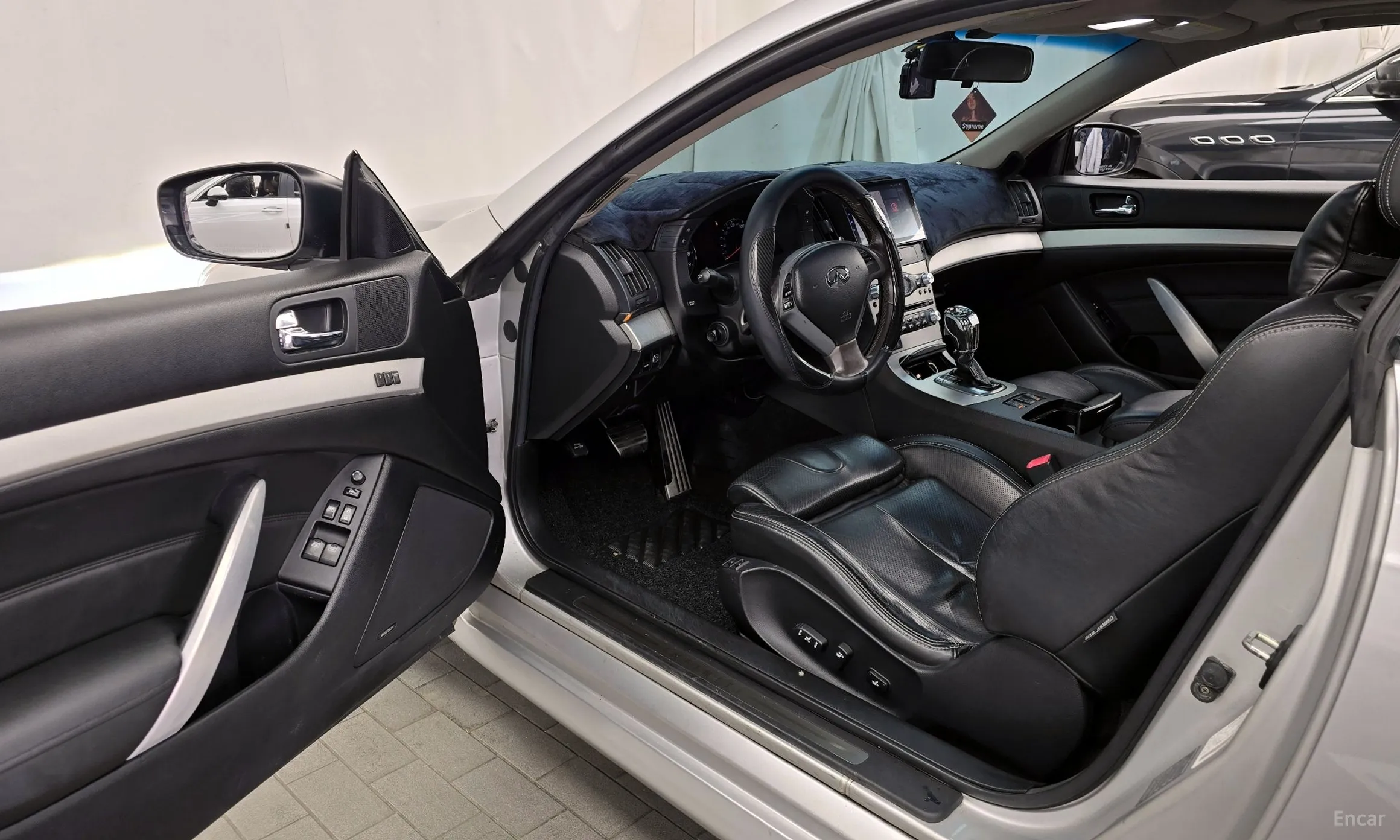 Infiniti G37 превью 10