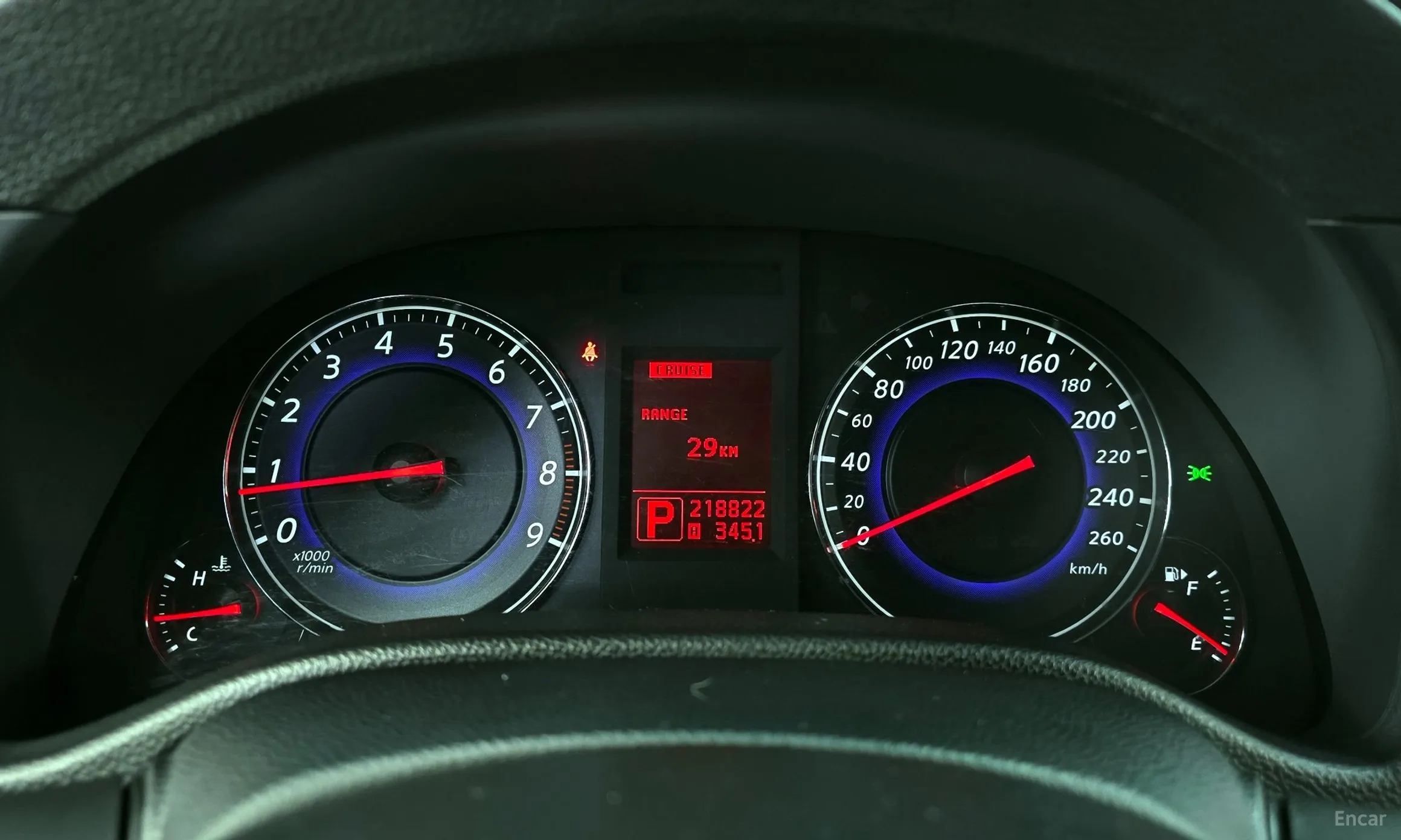 Infiniti G37 превью 8