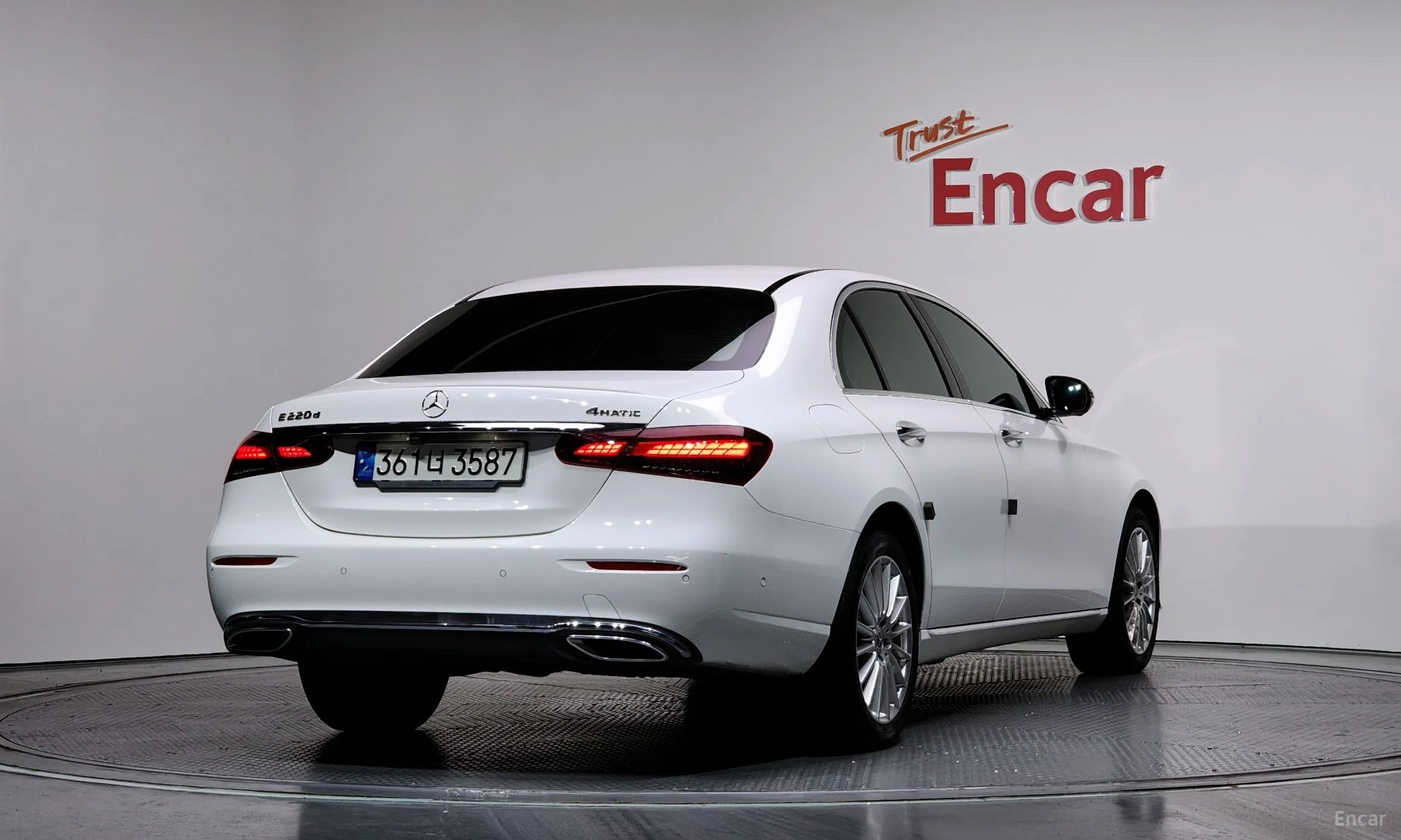 Mercedes Benz E-Class W213 превью 2