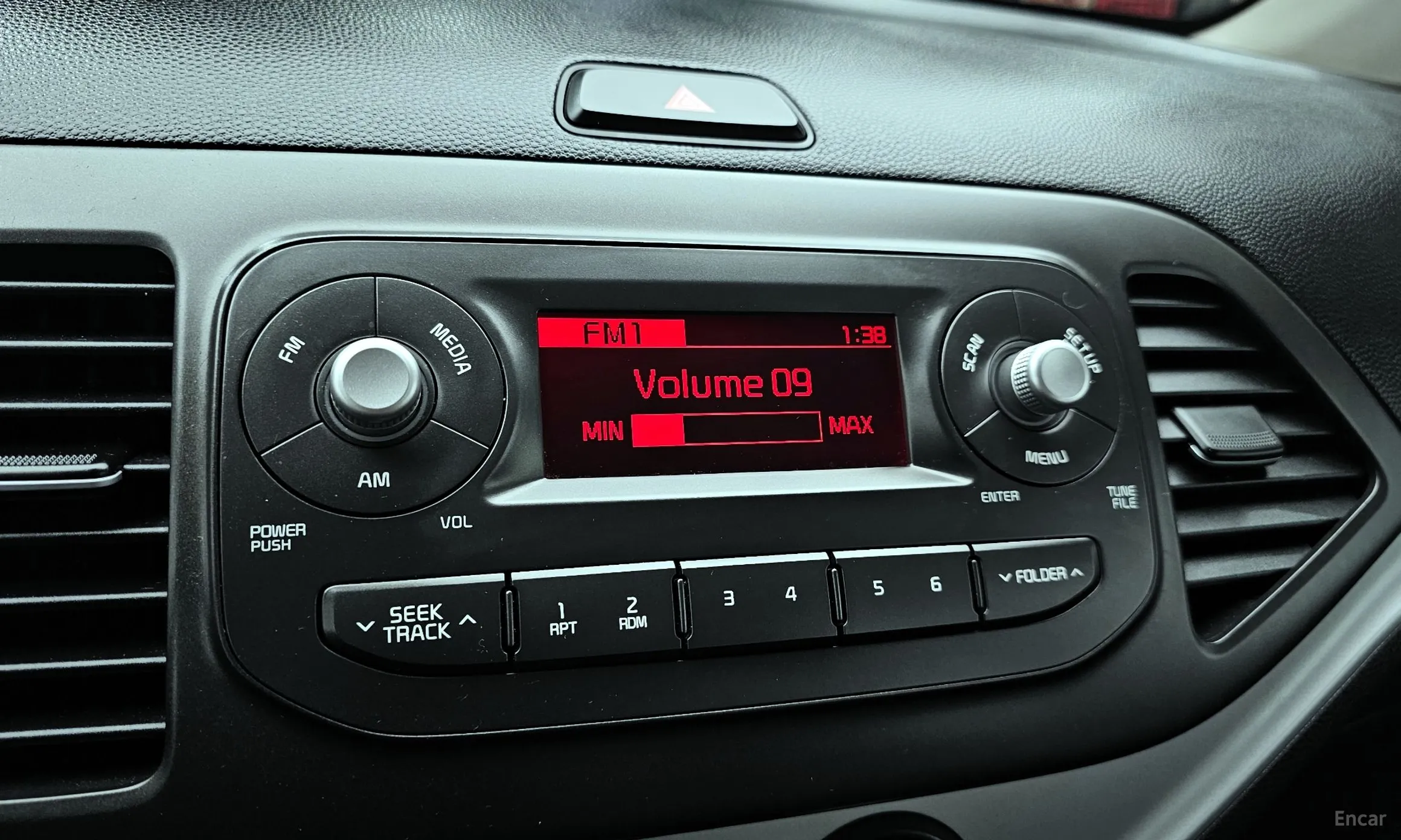 Kia Morning превью 15