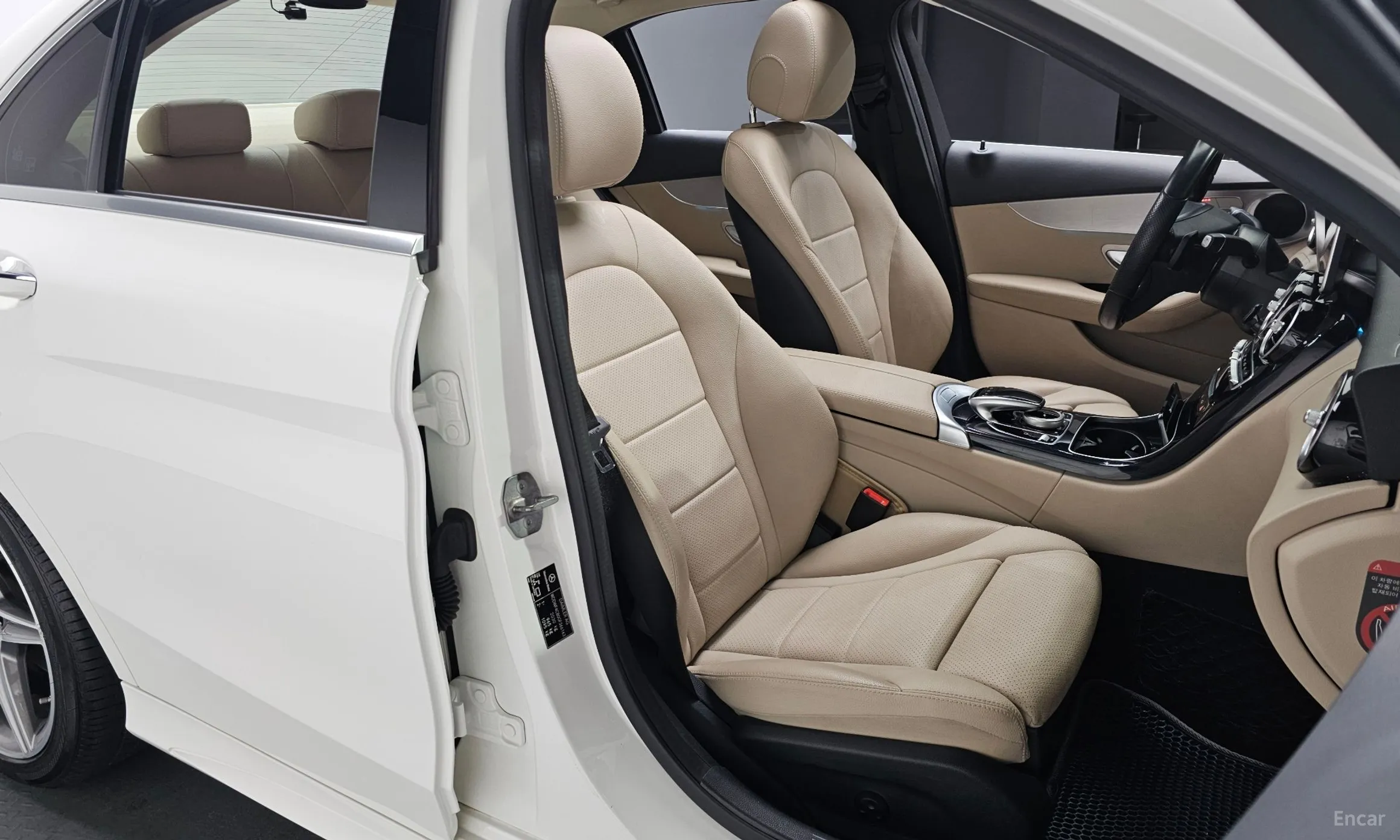 Mercedes Benz C-Class W205 превью 10