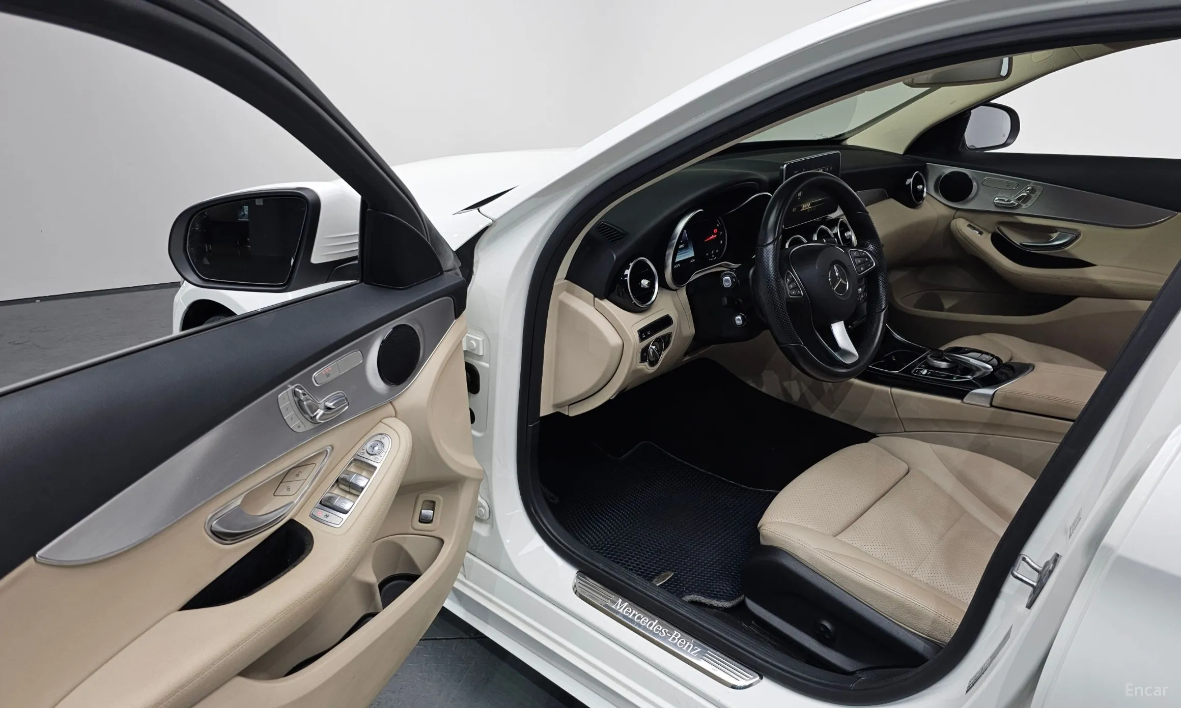 Mercedes Benz C-Class W205 превью 11