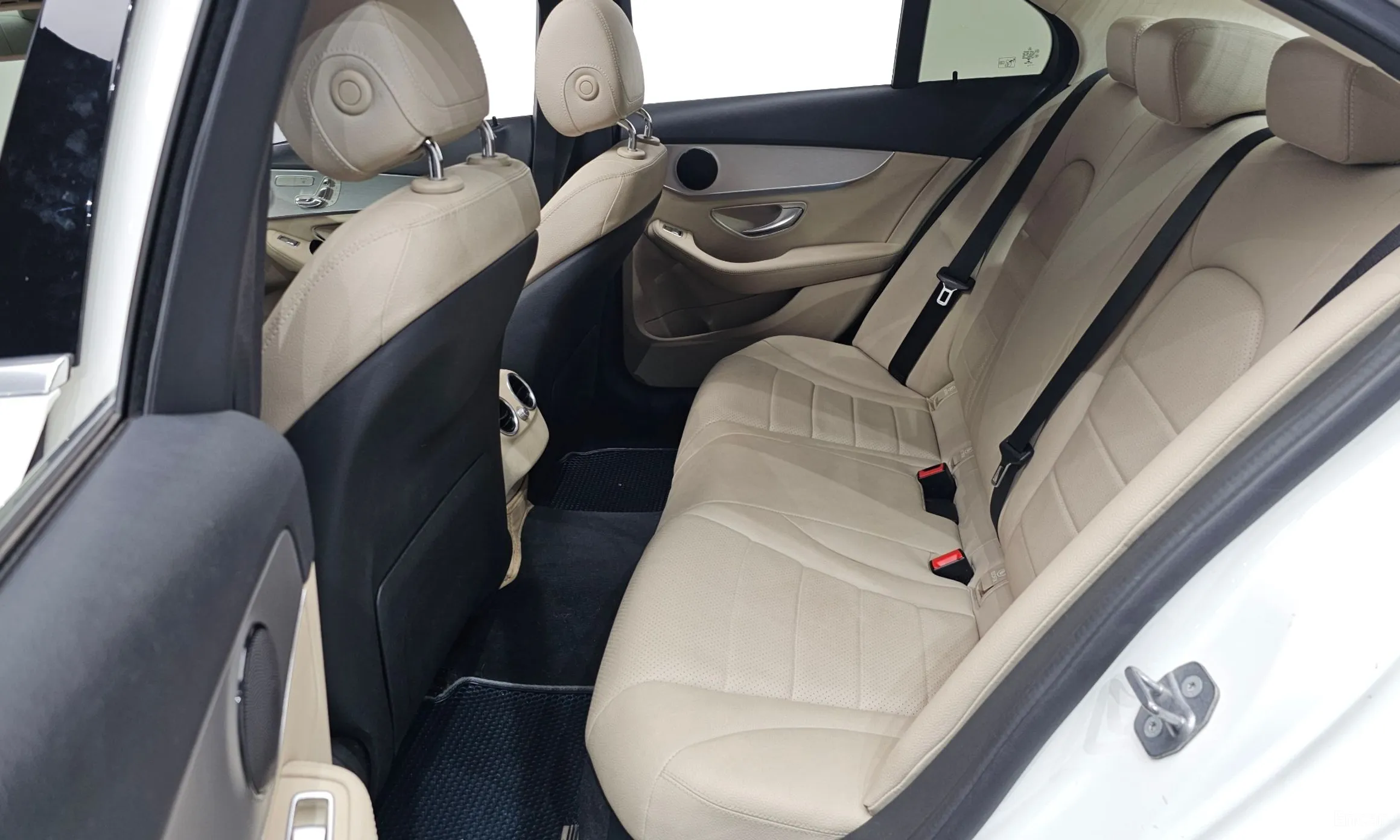 Mercedes Benz C-Class W205 превью 12
