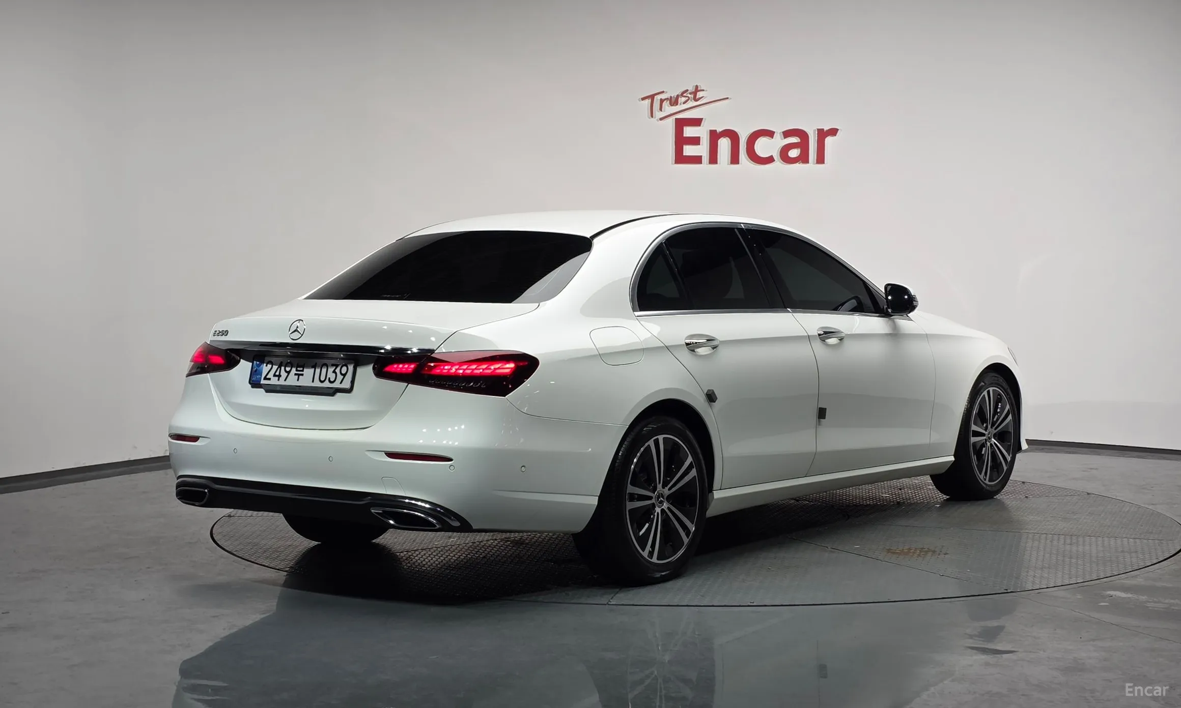 Mercedes Benz E-Class W213 превью 2
