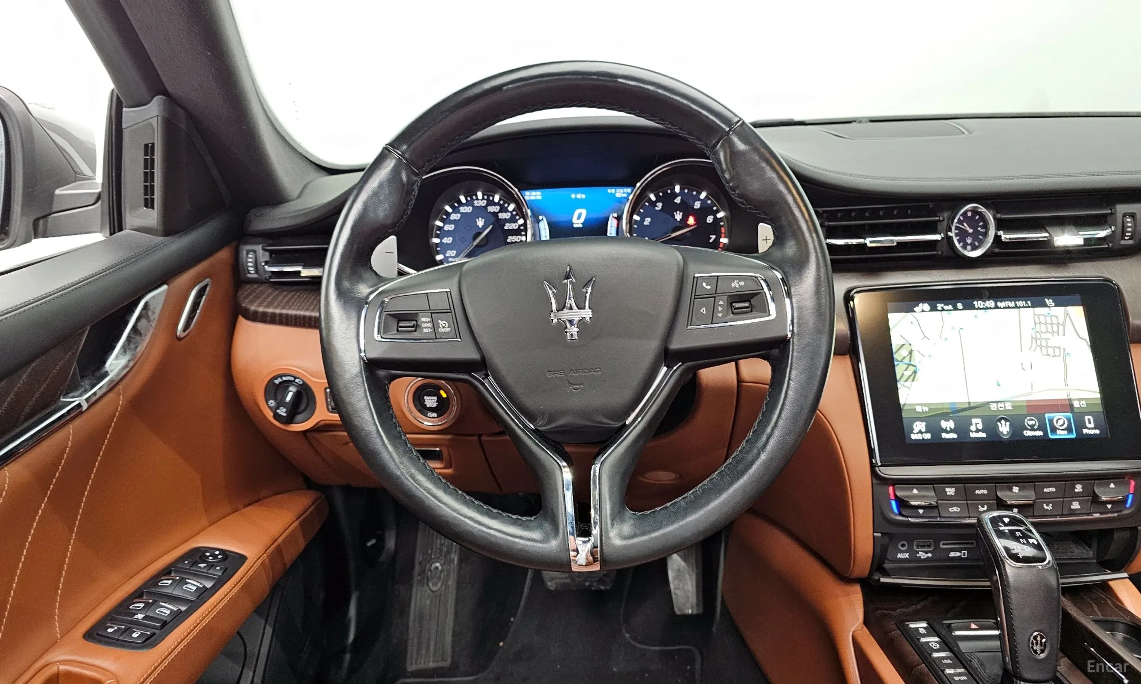 Maserati Quattroporte превью 13