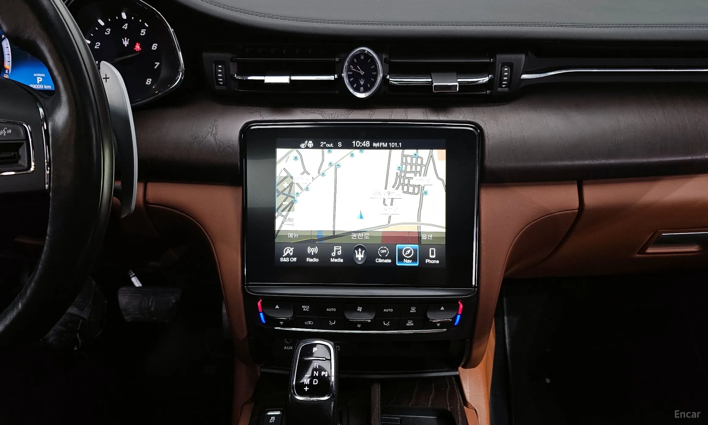 Maserati Quattroporte превью 14