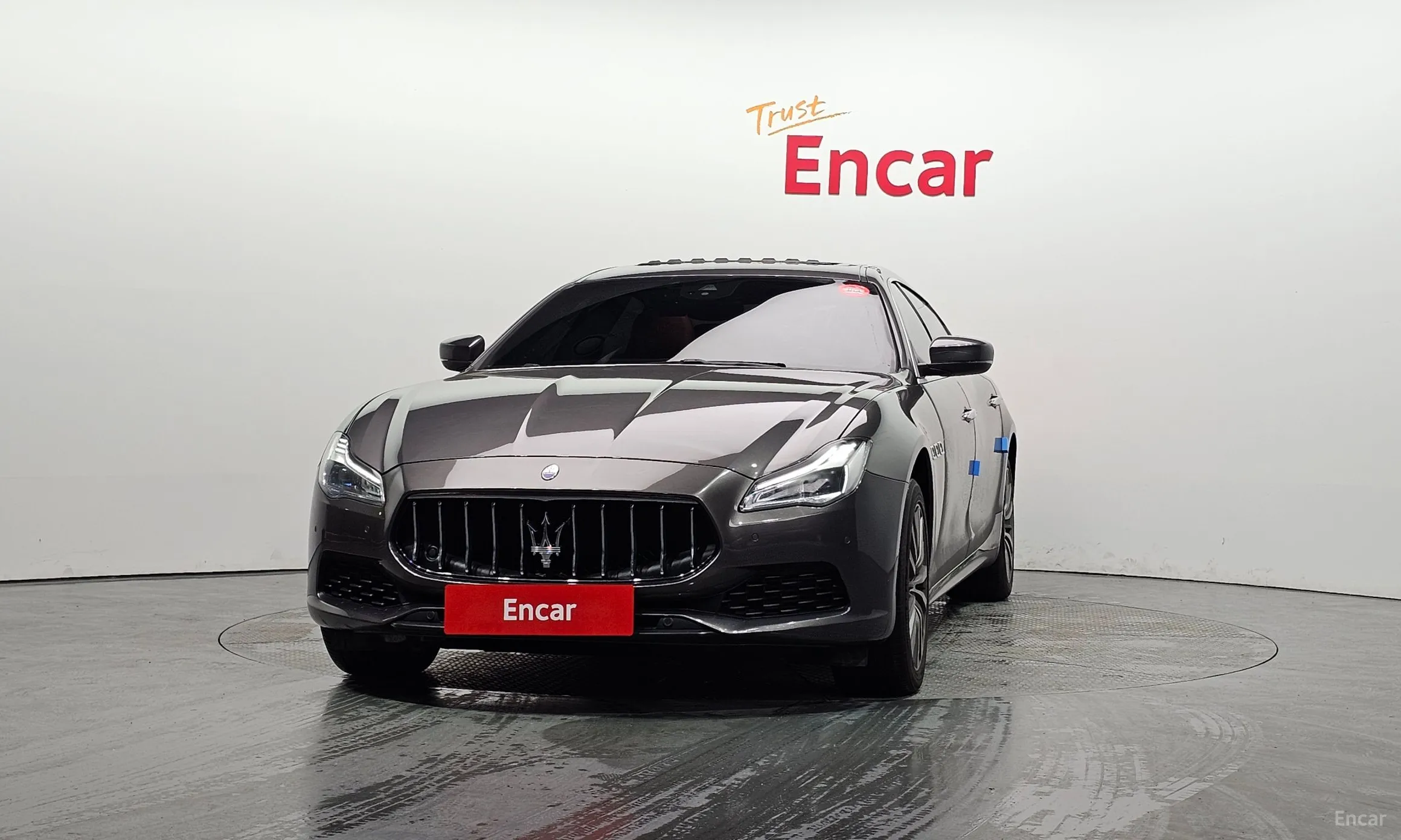 Maserati Quattroporte превью 3