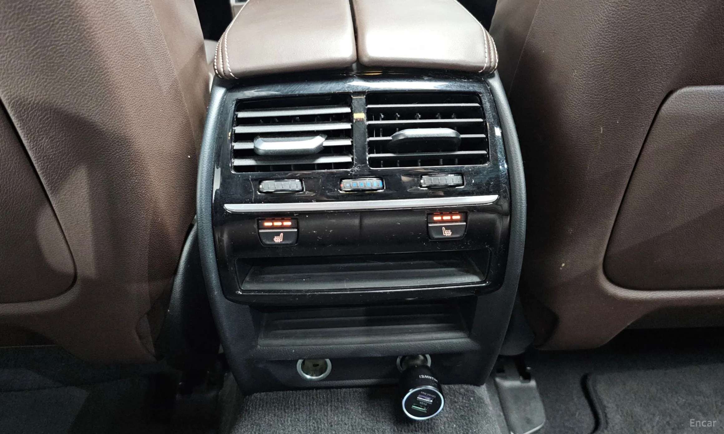 BMW 5 Series (G30) превью 19