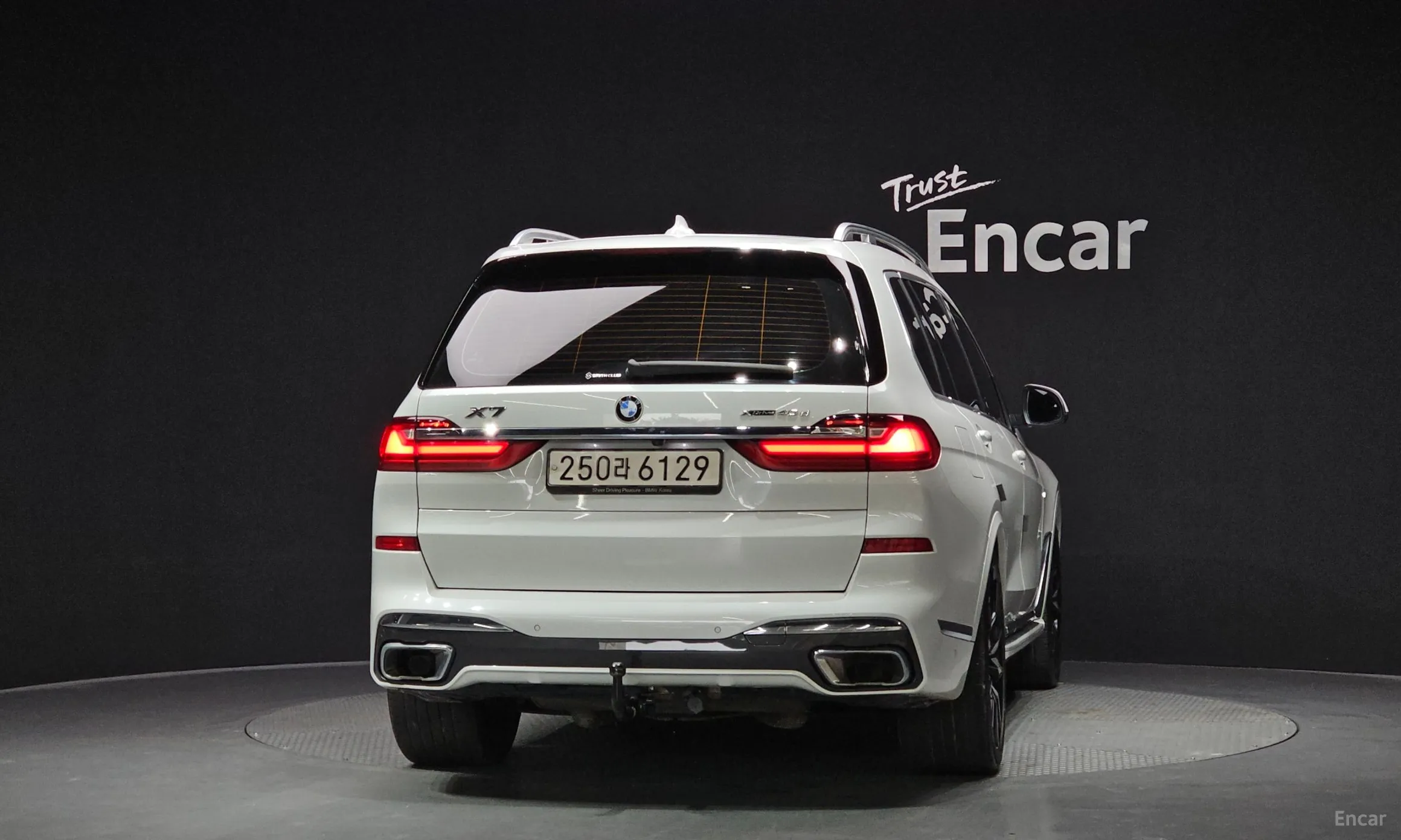 BMW X7 (G07) превью 4