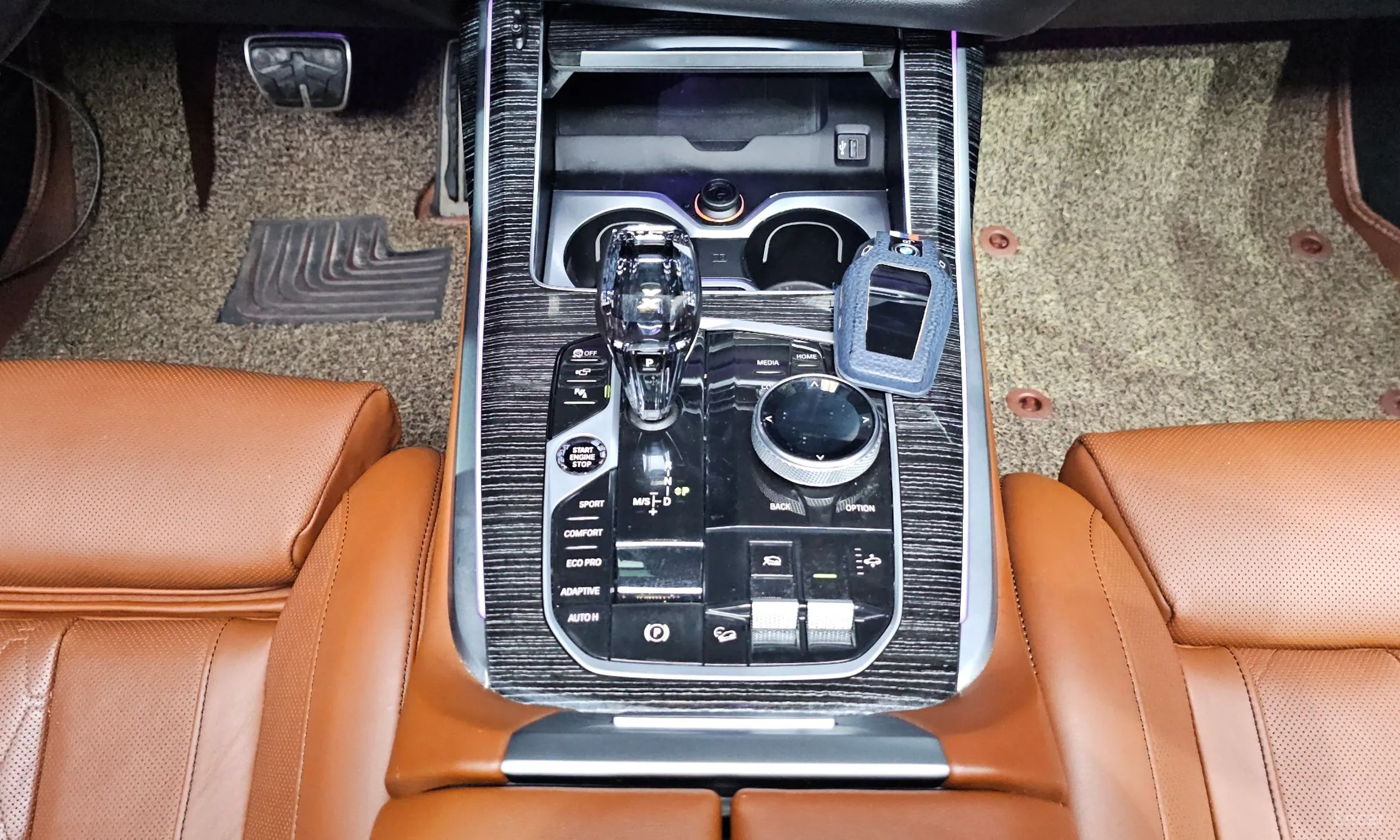 BMW X7 (G07) превью 9