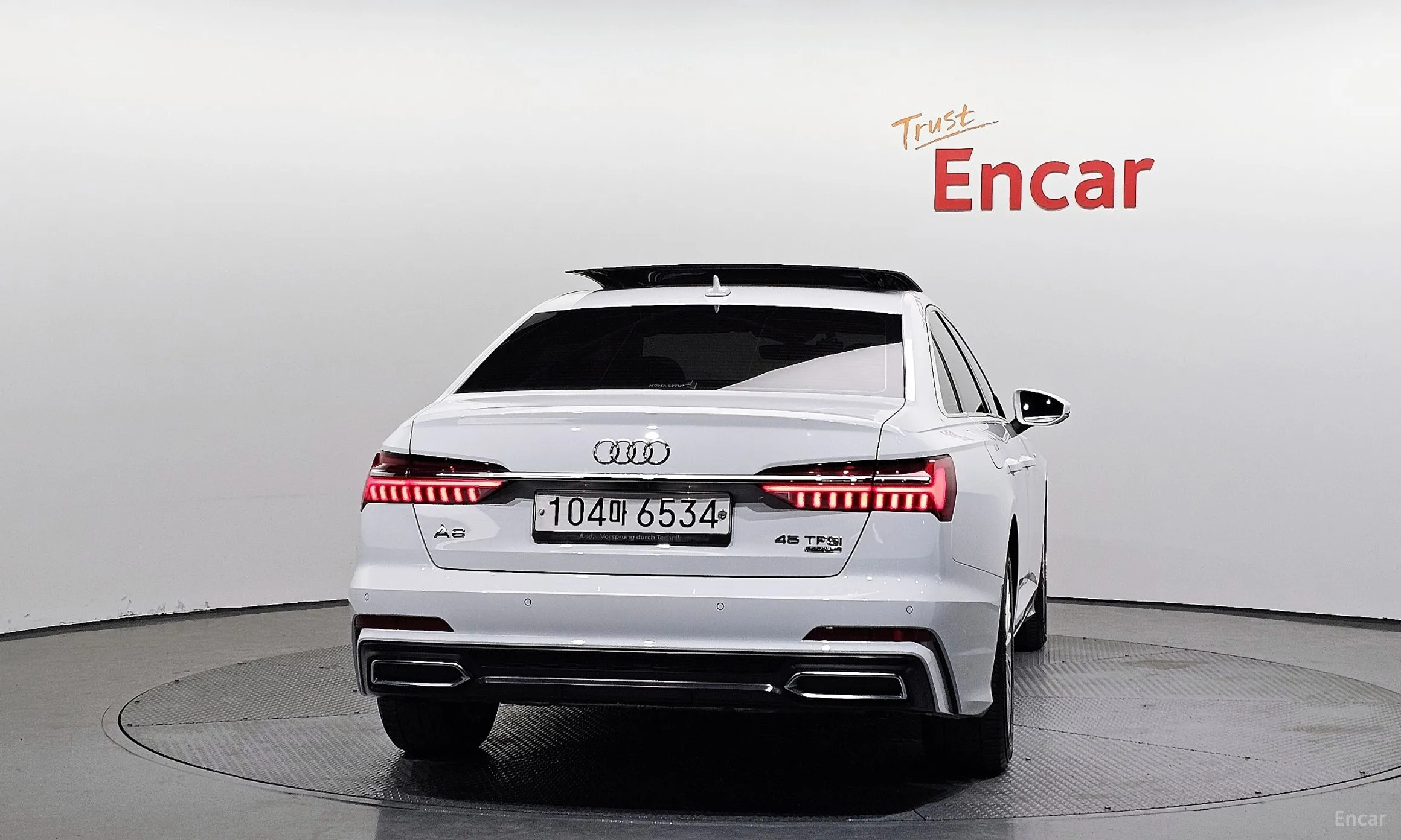 Audi A6 (C8) превью 4