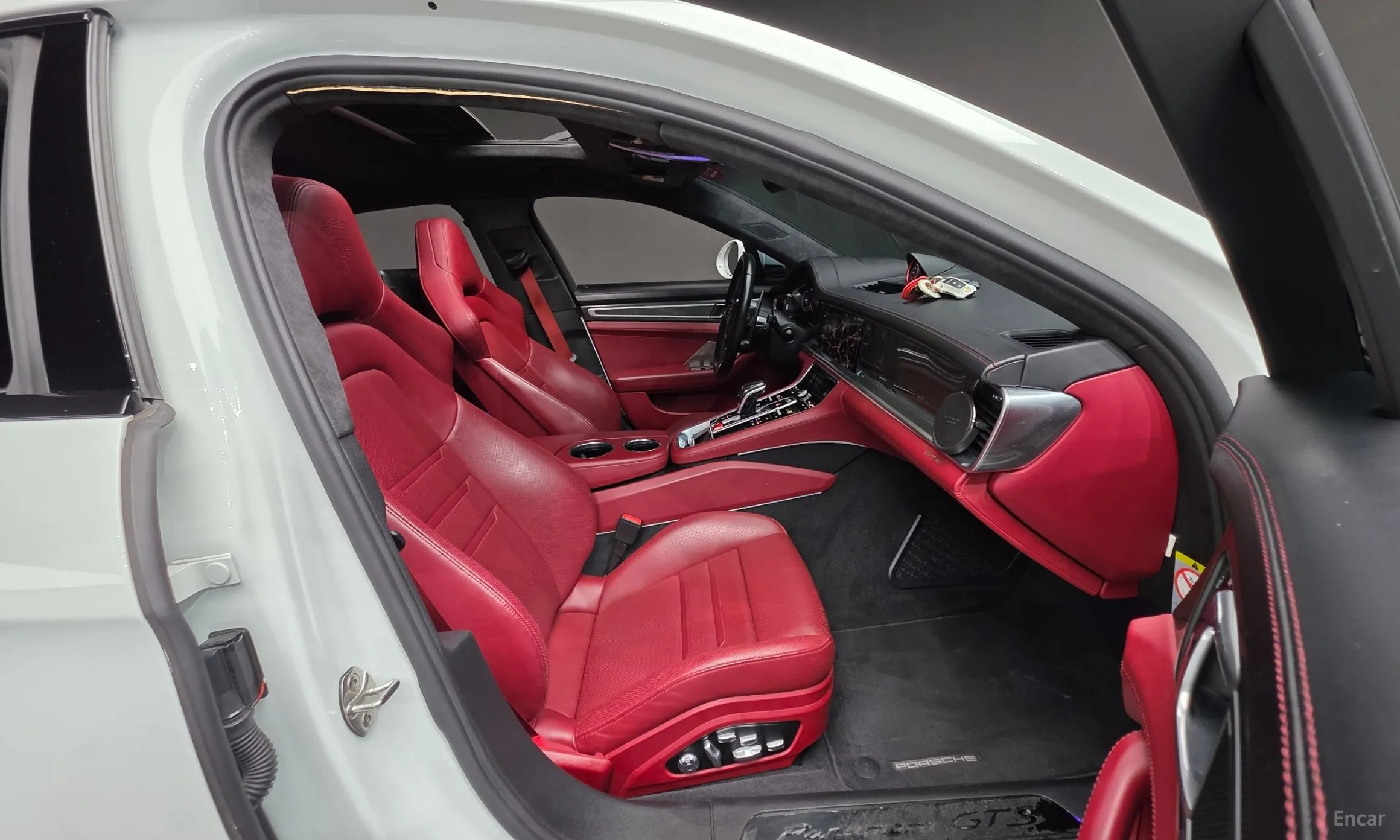 Porsche Panamera (971) превью 10