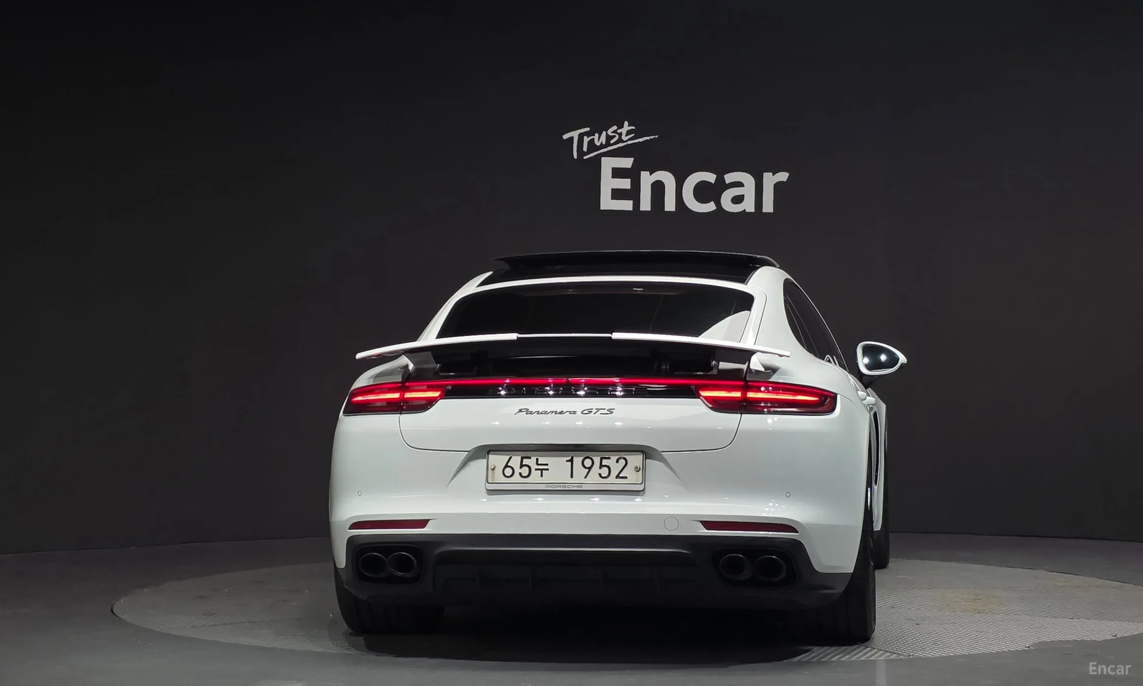 Porsche Panamera (971) превью 4