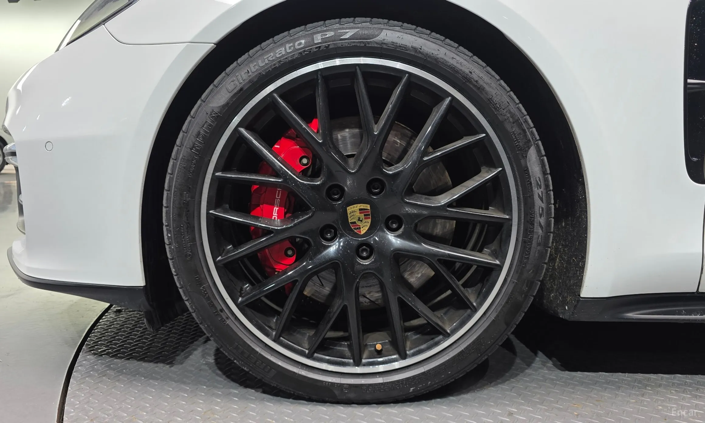 Porsche Panamera (971) превью 5