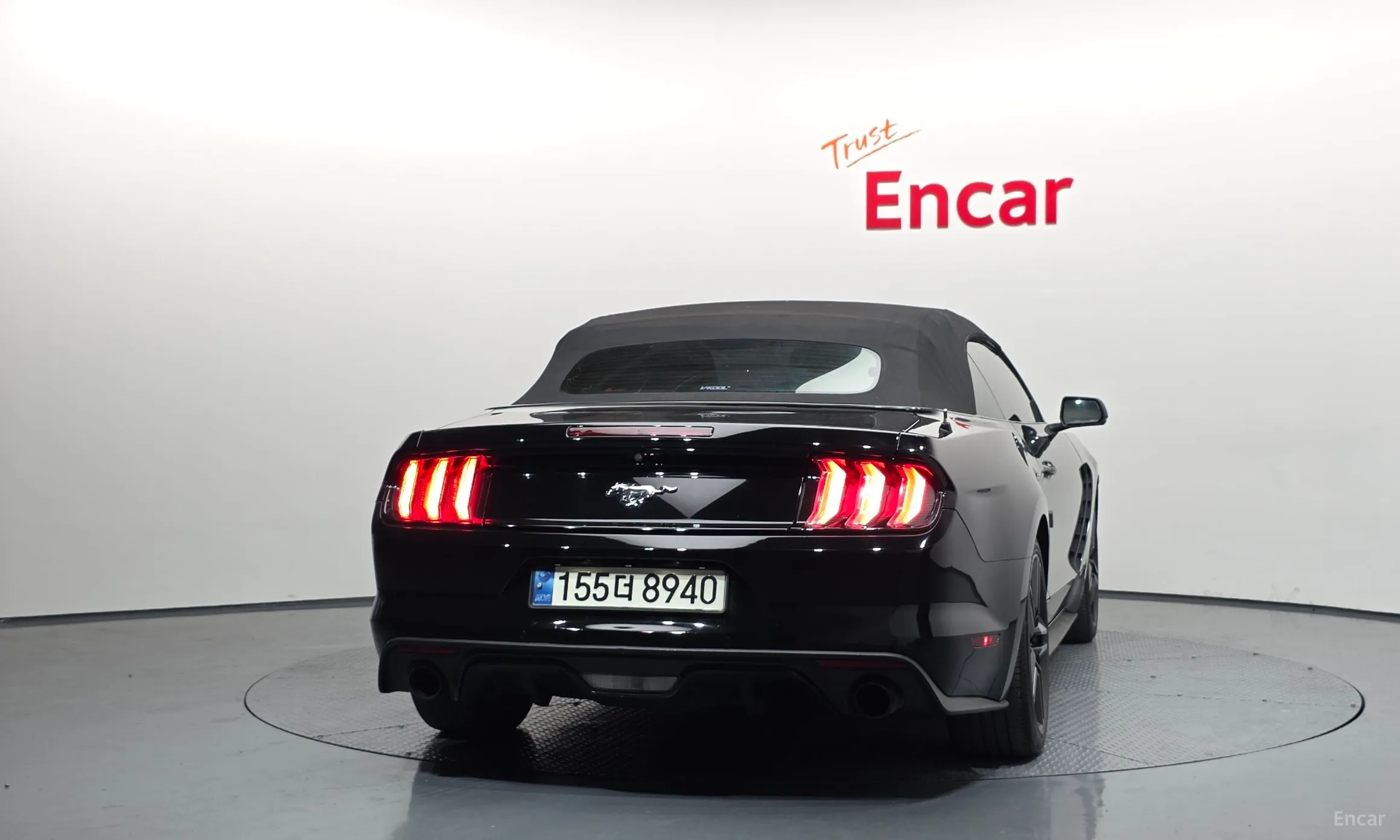 Ford Mustang превью 4