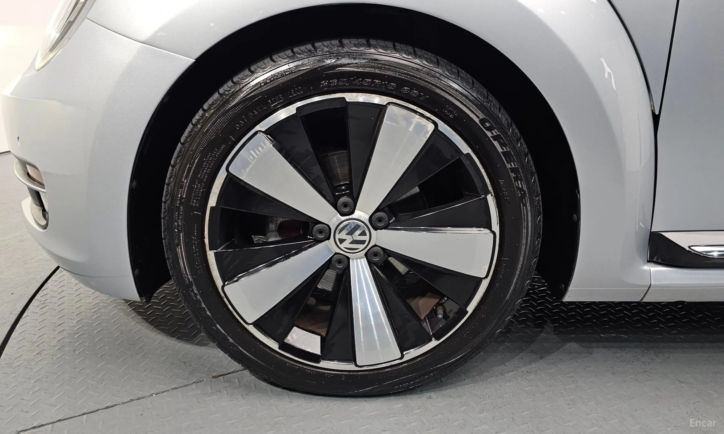 Volkswagen The Beetle превью 5
