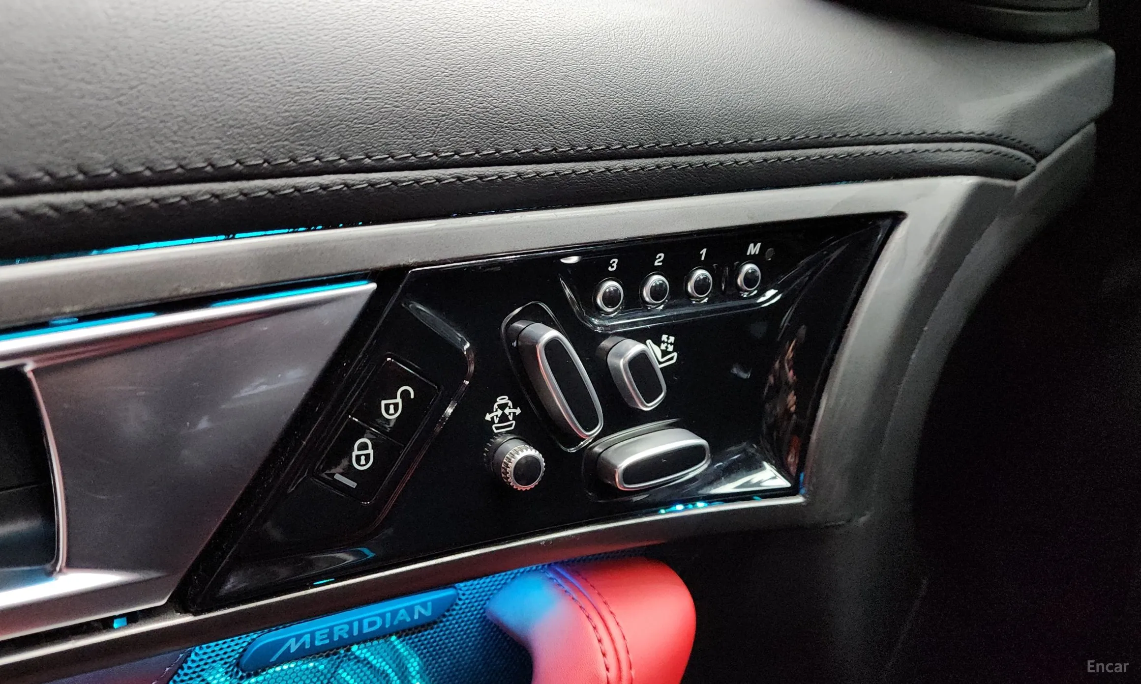 Jaguar F-TYPE превью 18