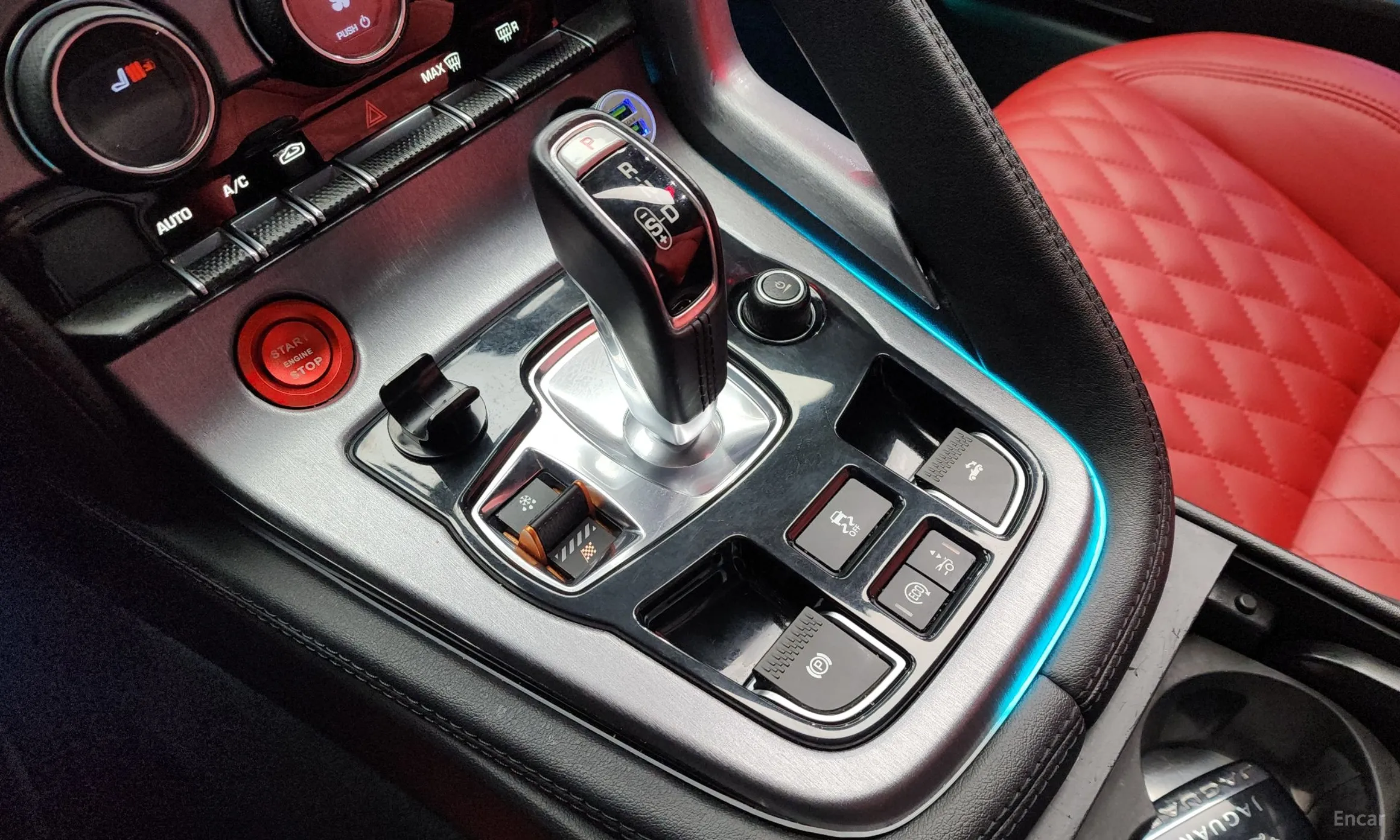 Jaguar F-TYPE превью 9