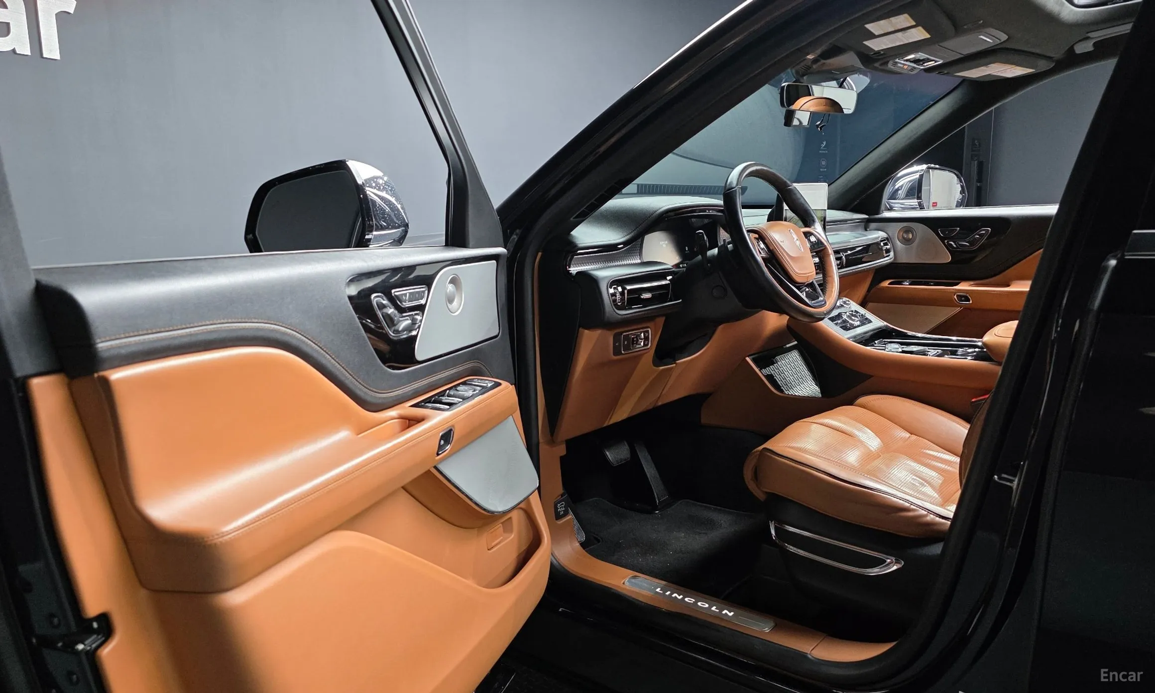 Lincoln Aviator 2nd Generation превью 10