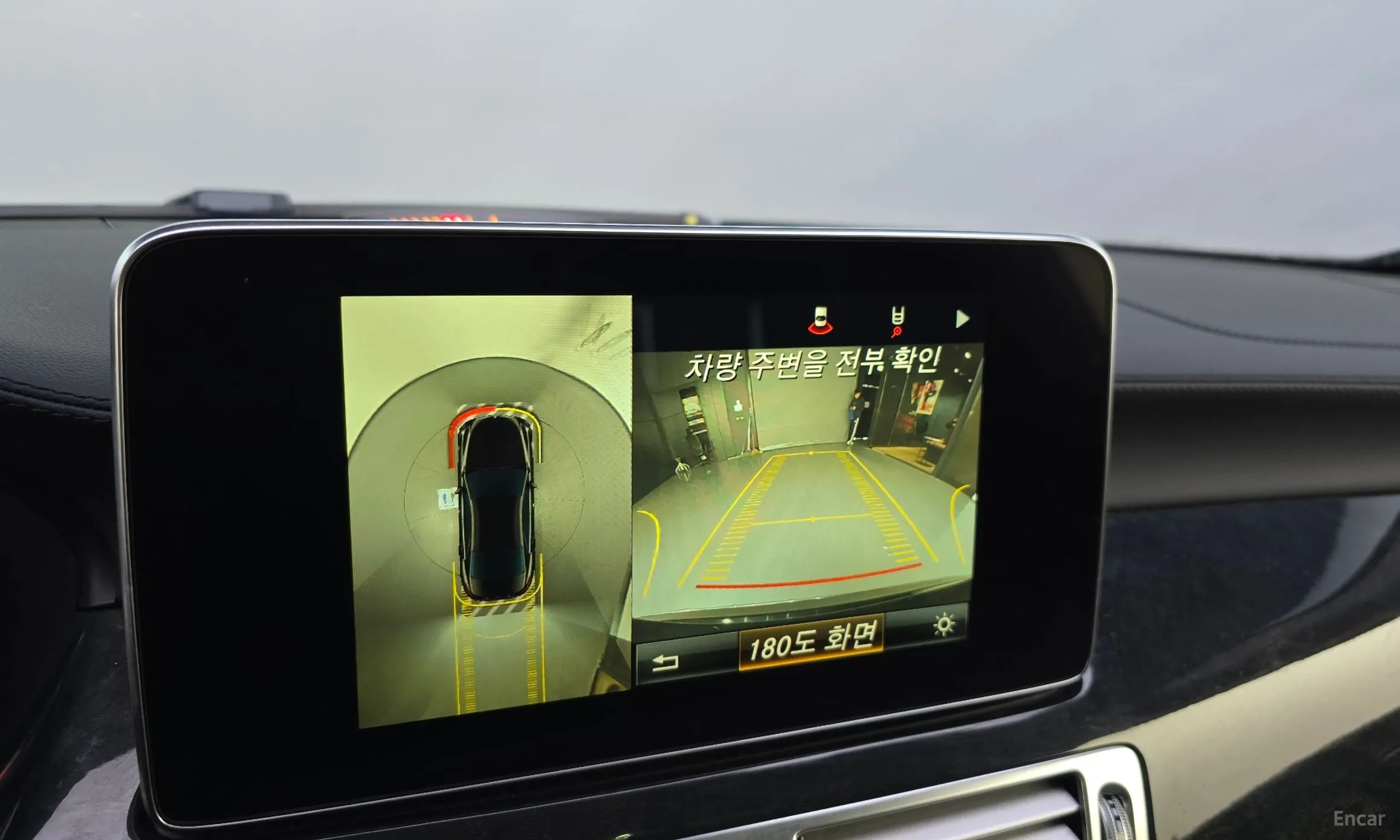 Mercedes Benz CLS-Class W218 превью 15