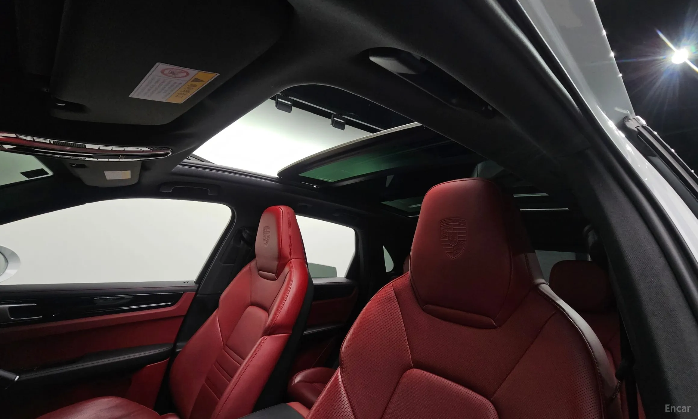 Porsche Cayenne (PO536) превью 16