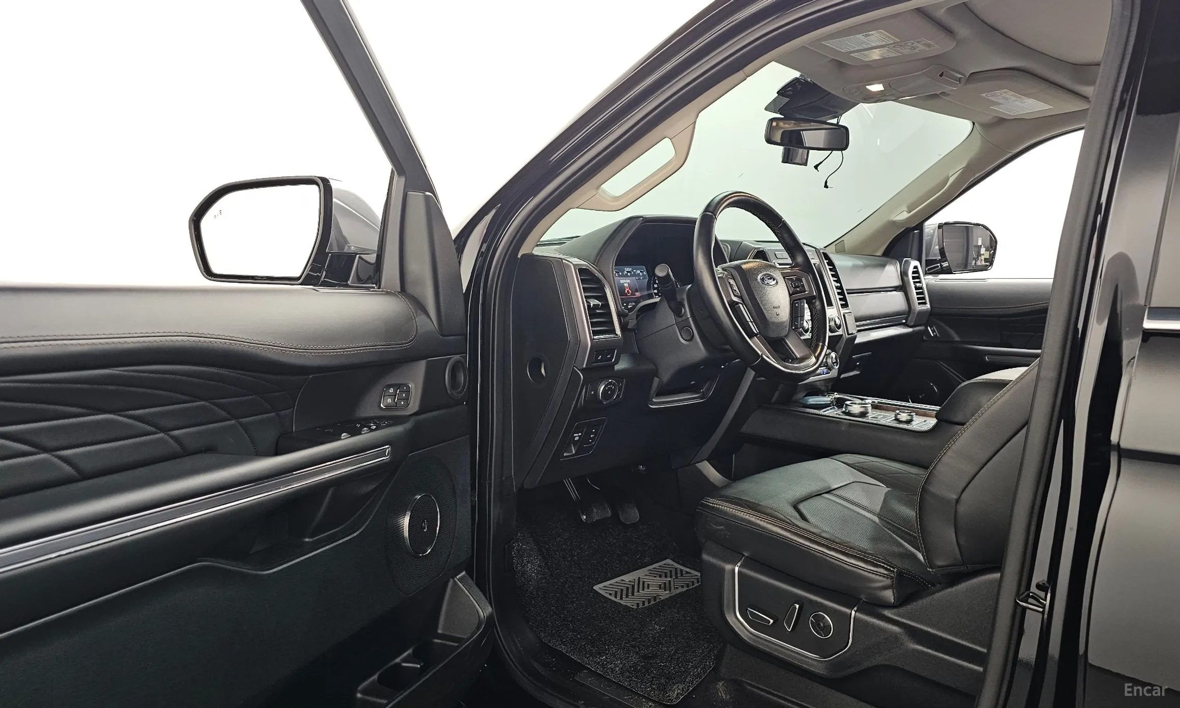 Ford Expedition превью 10