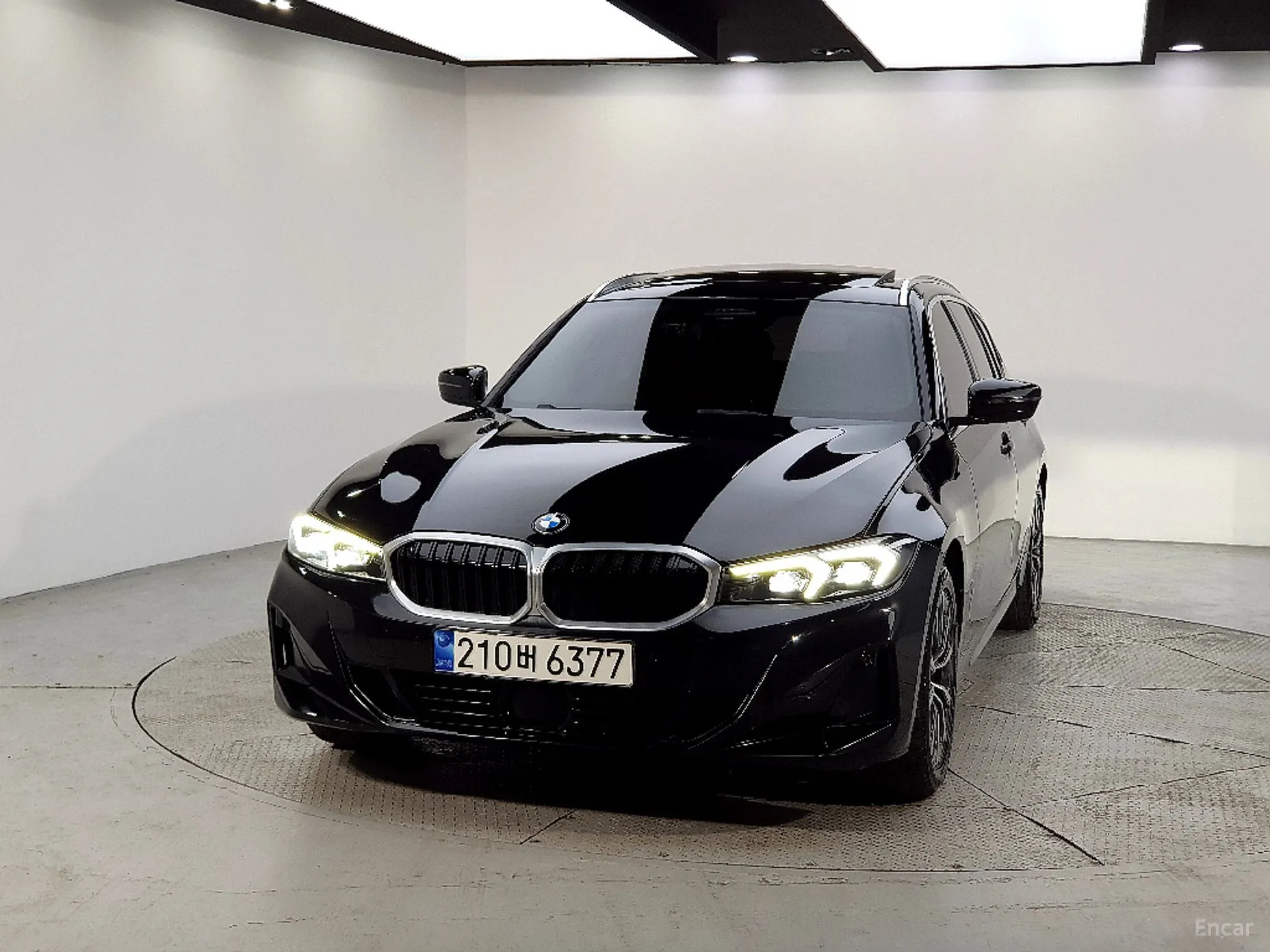 BMW 3 Series (G20) превью 2
