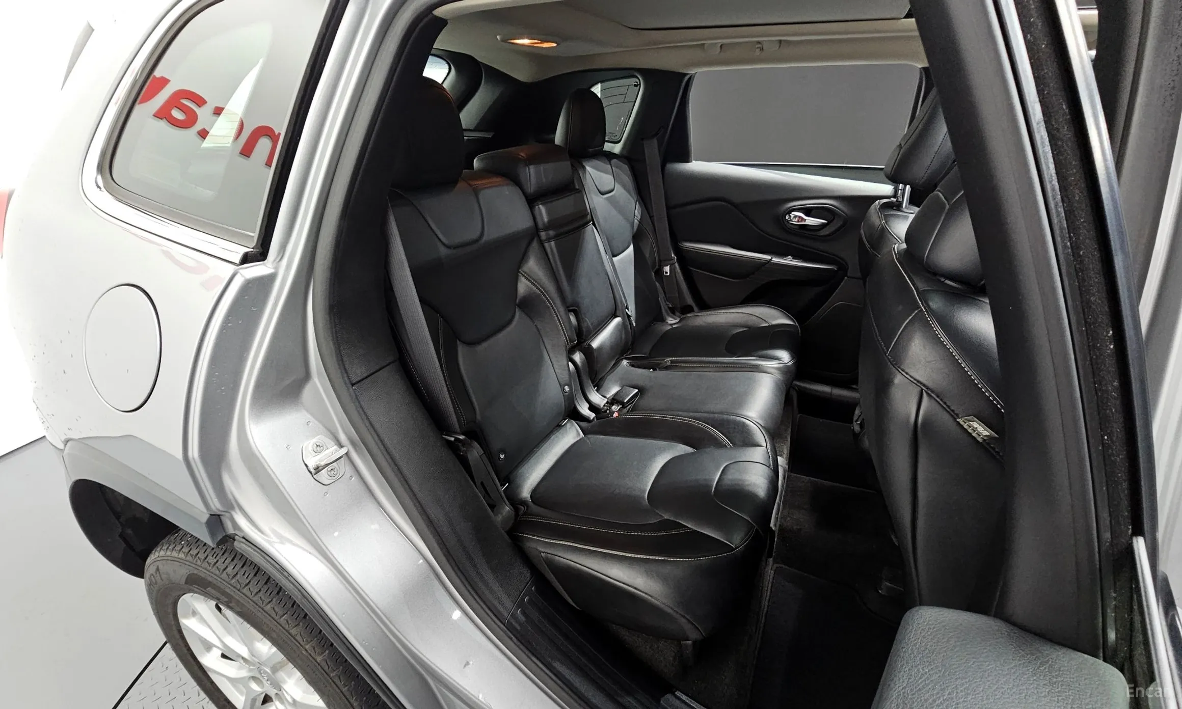 Jeep Cherokee (KL) превью 12