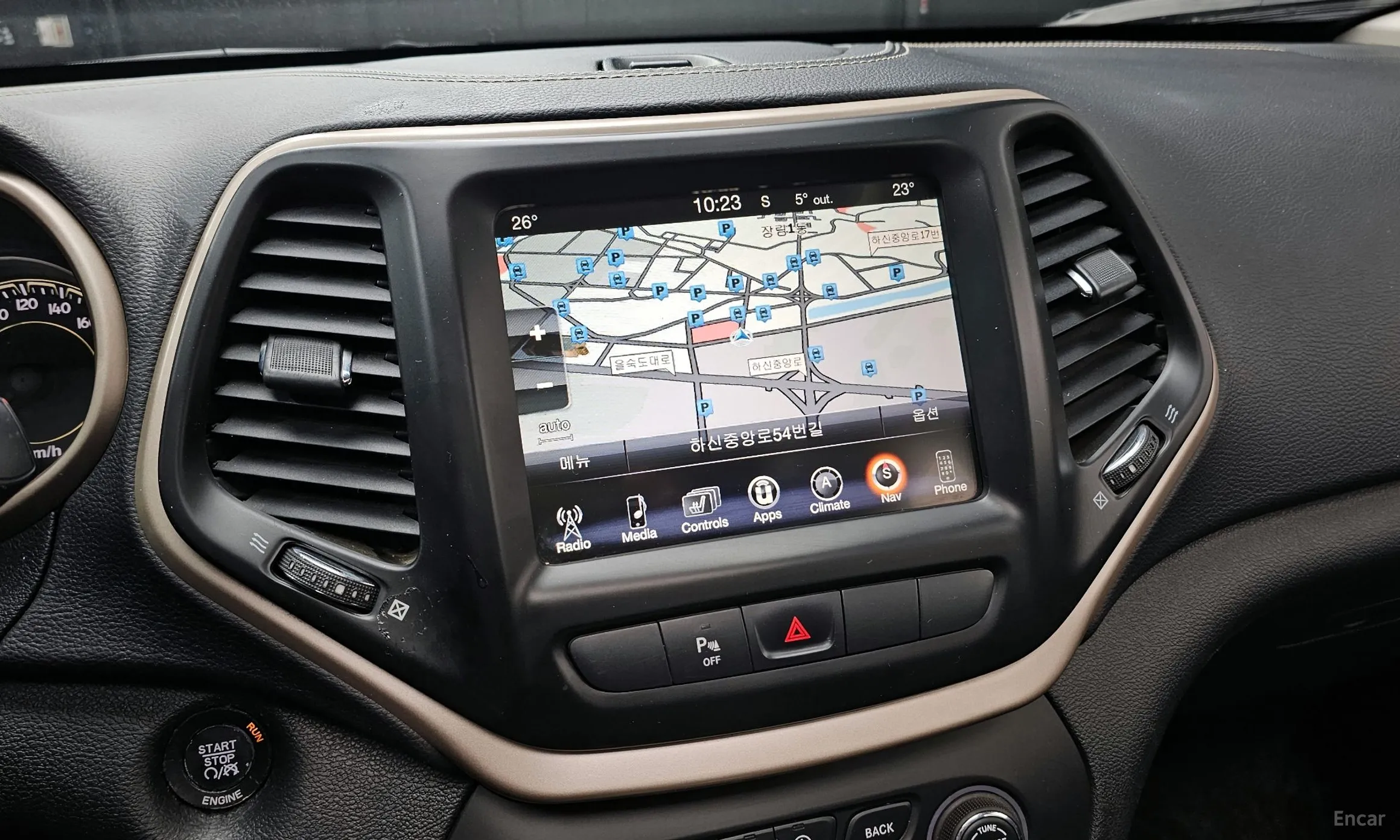 Jeep Cherokee (KL) превью 14