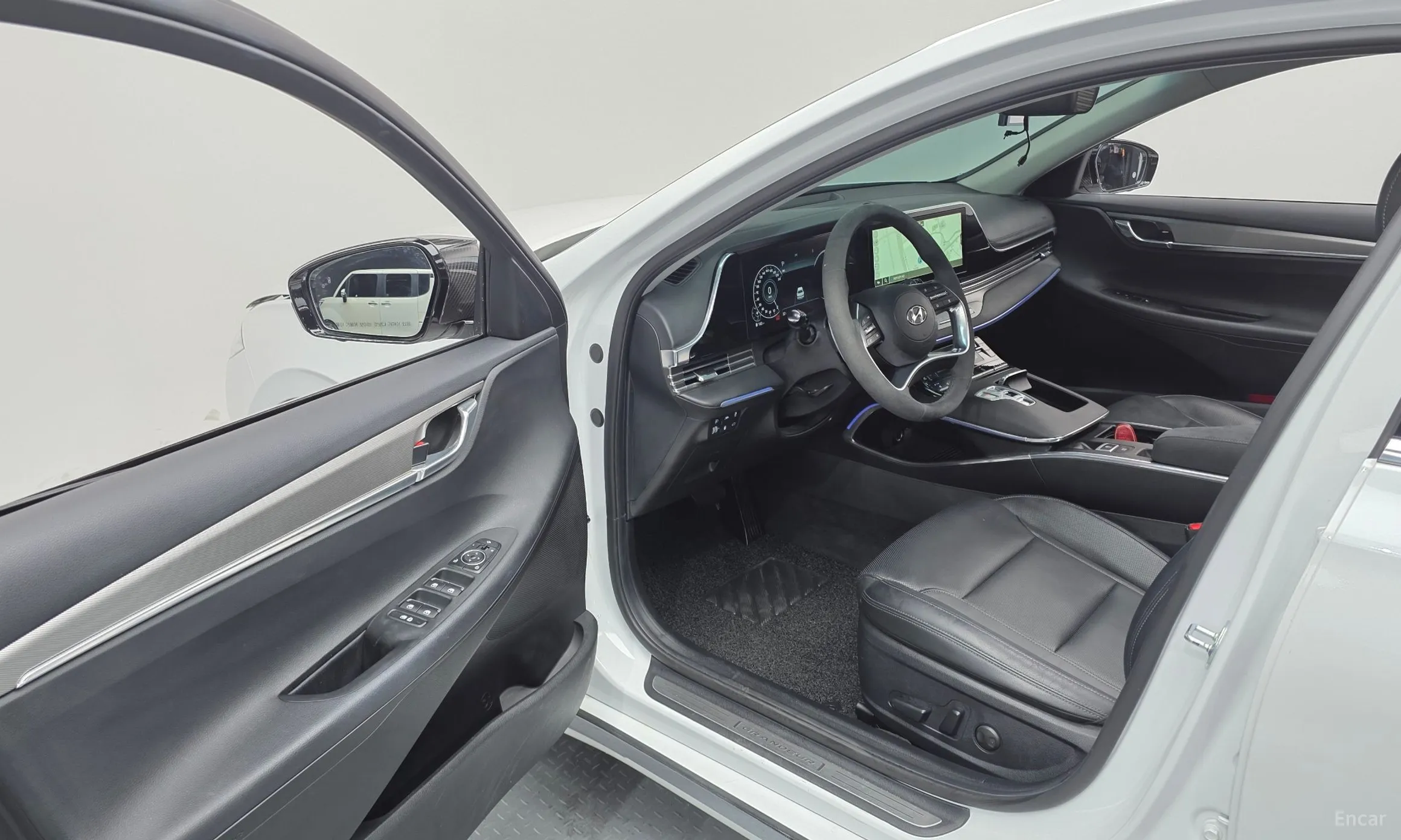 Hyundai Grandeur IG превью 11