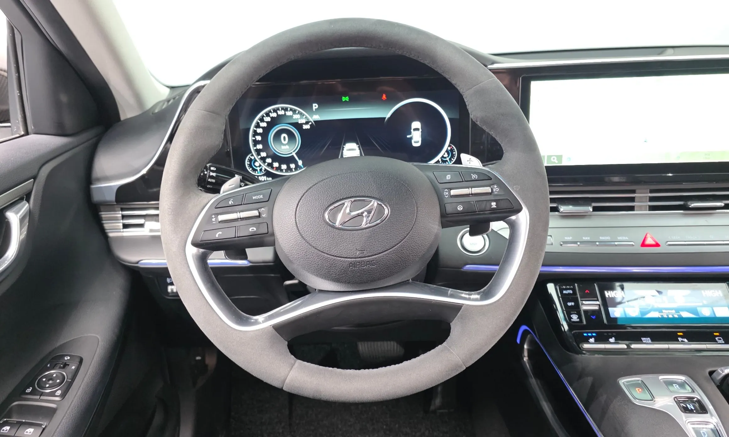 Hyundai Grandeur IG превью 13