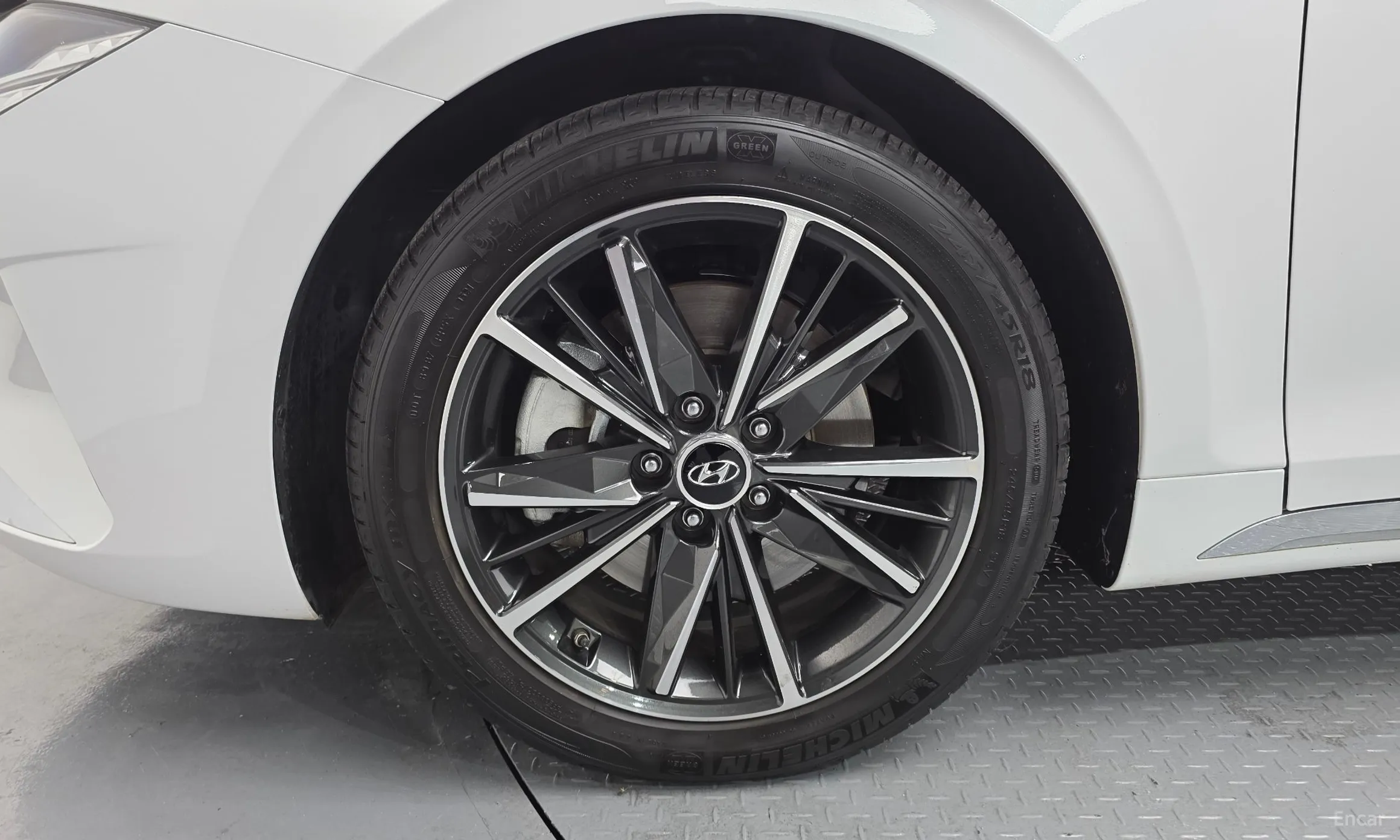Hyundai Grandeur IG превью 5