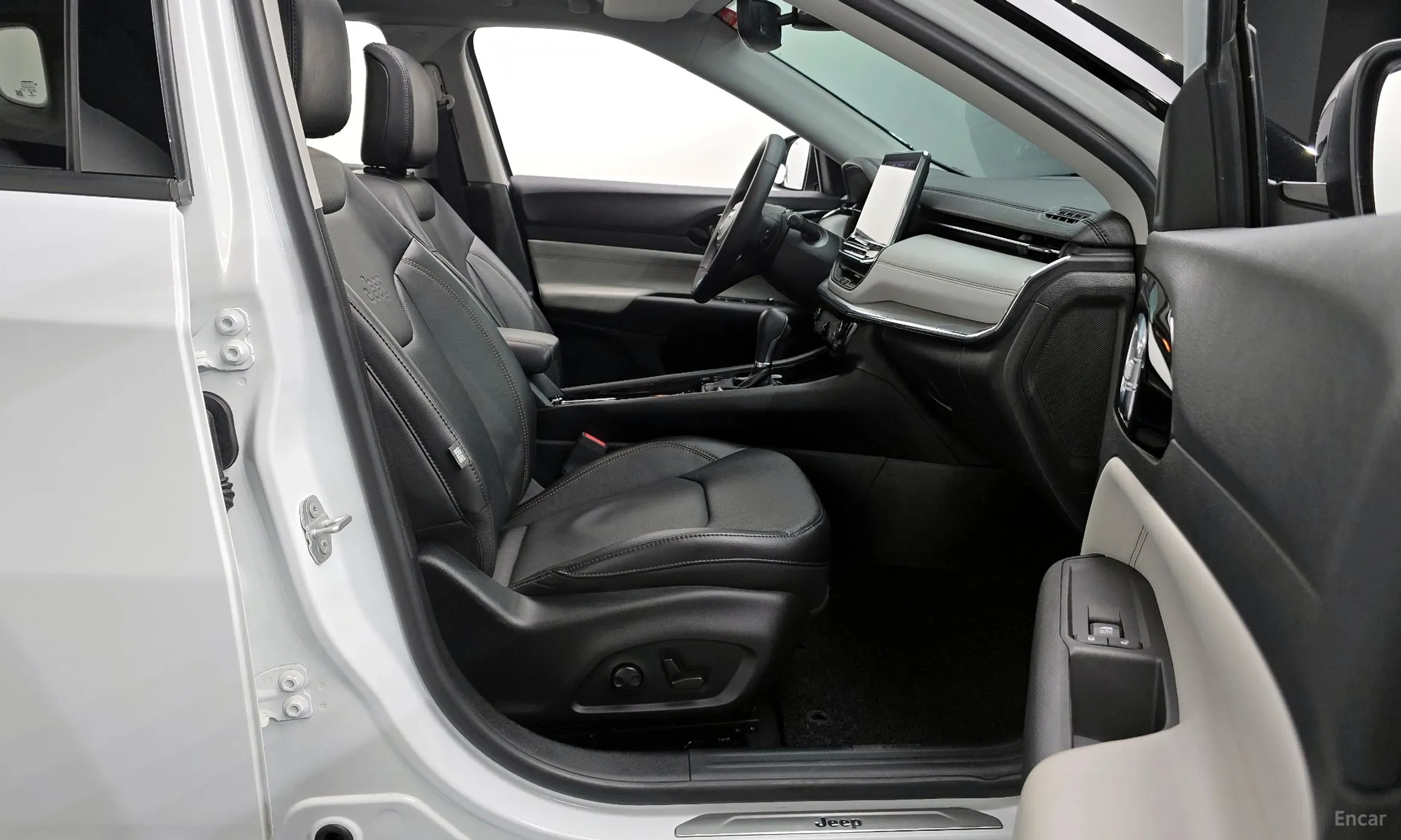 Jeep Compass 2nd Generation превью 11