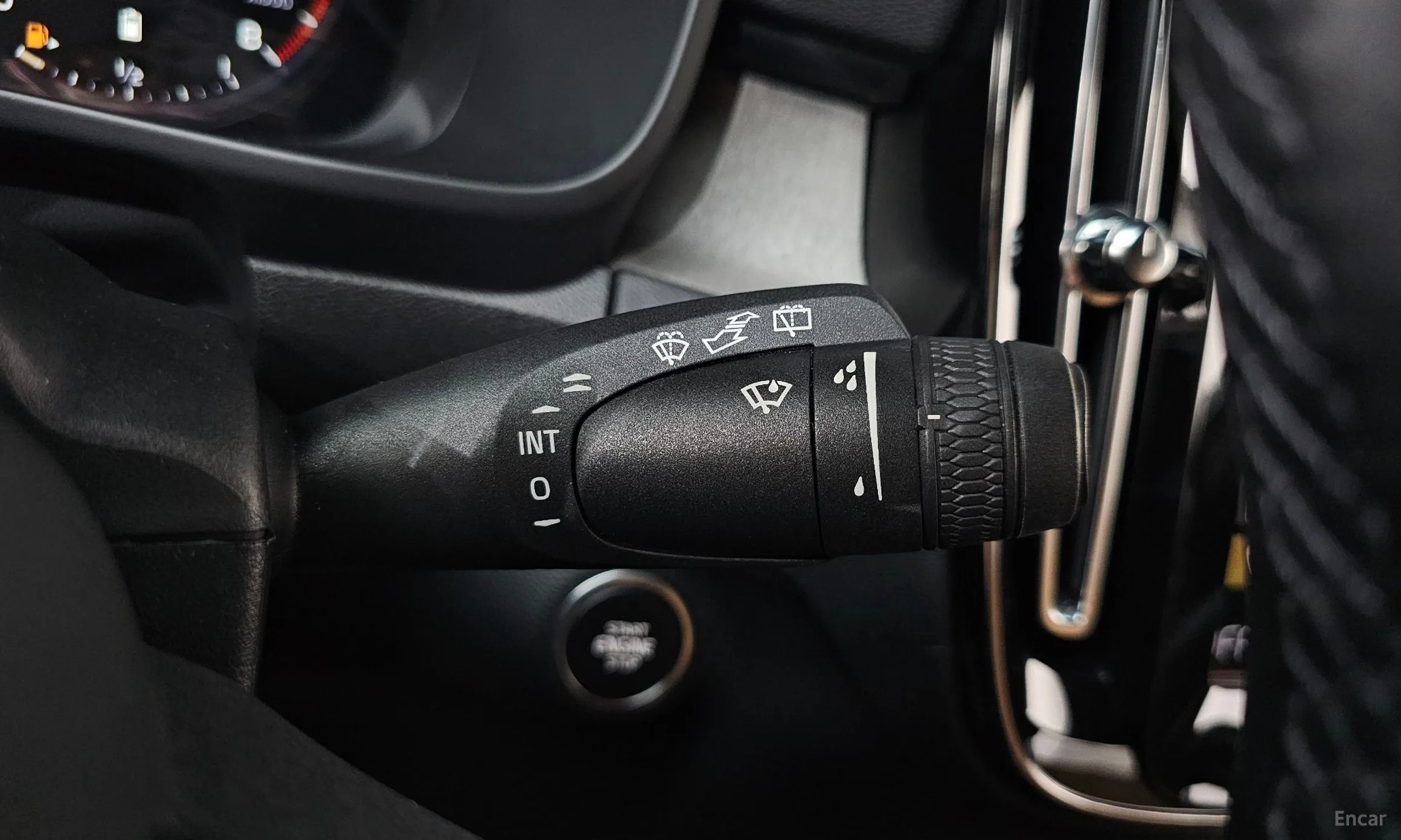 Volvo XC40 превью 17