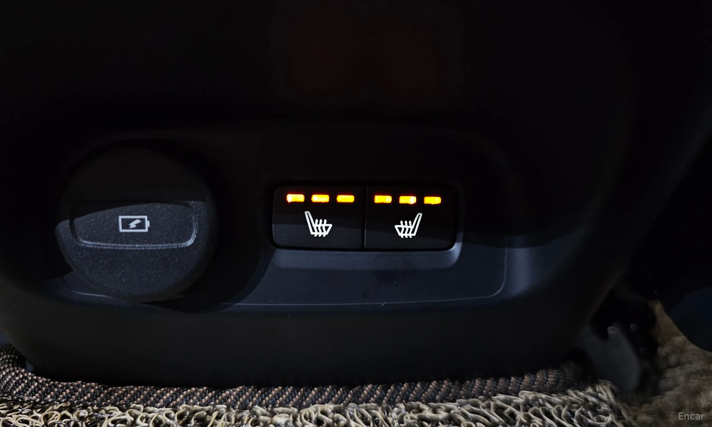 Volvo XC40 превью 18