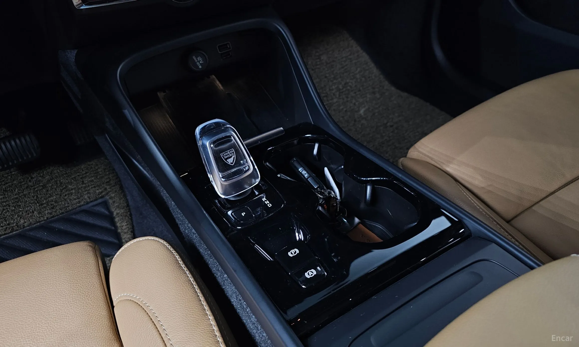Volvo XC40 превью 9
