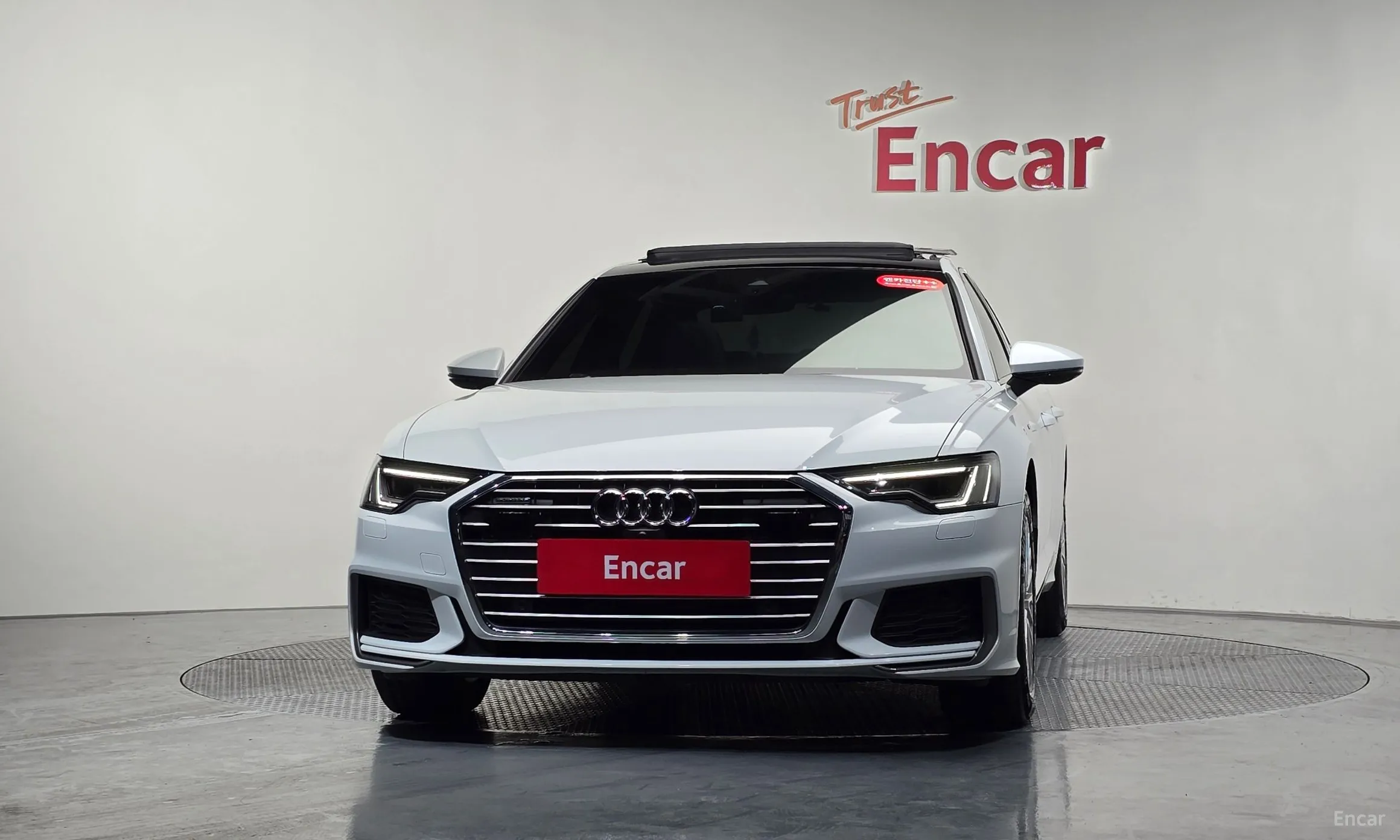 Audi A6 (C8) превью 3