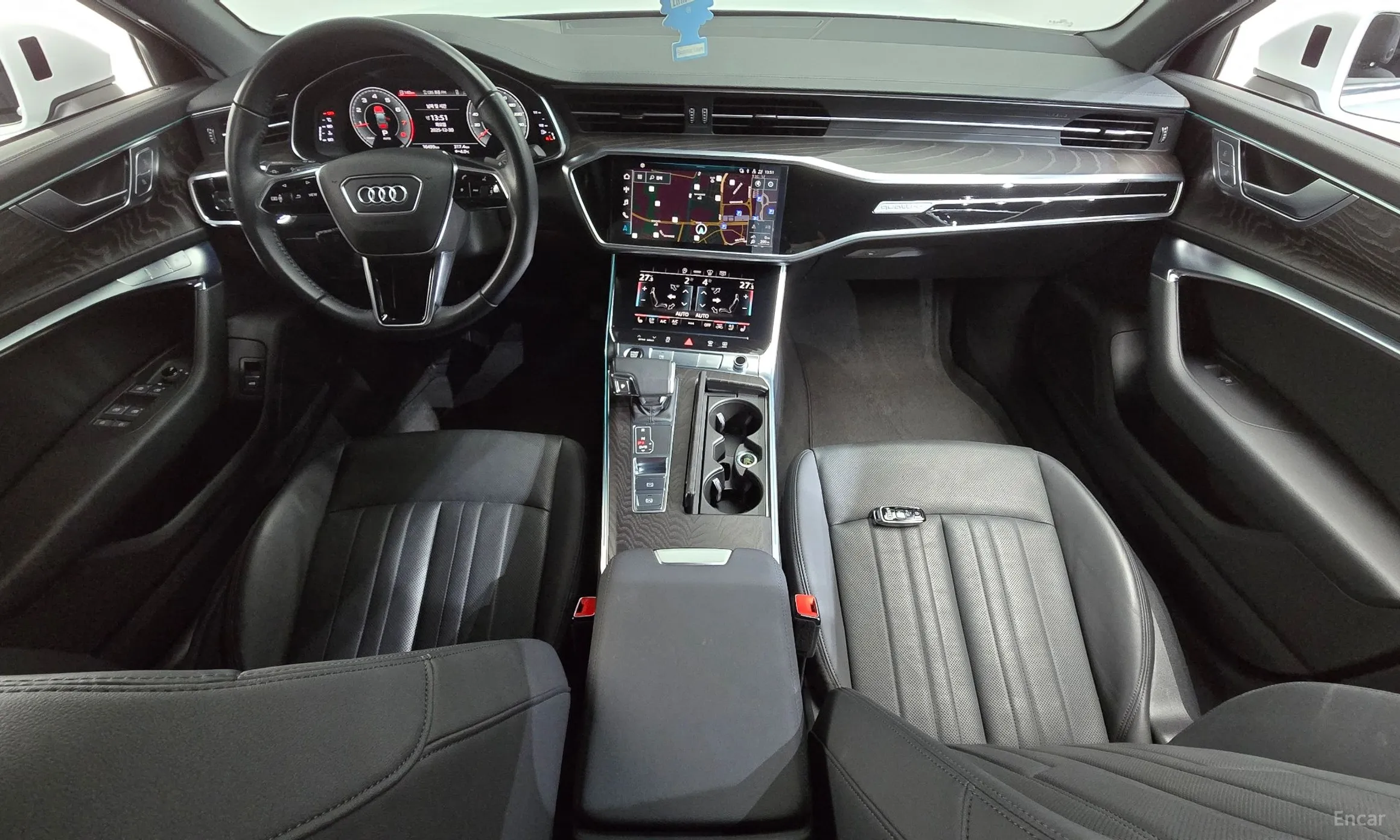 Audi A6 (C8) превью 7