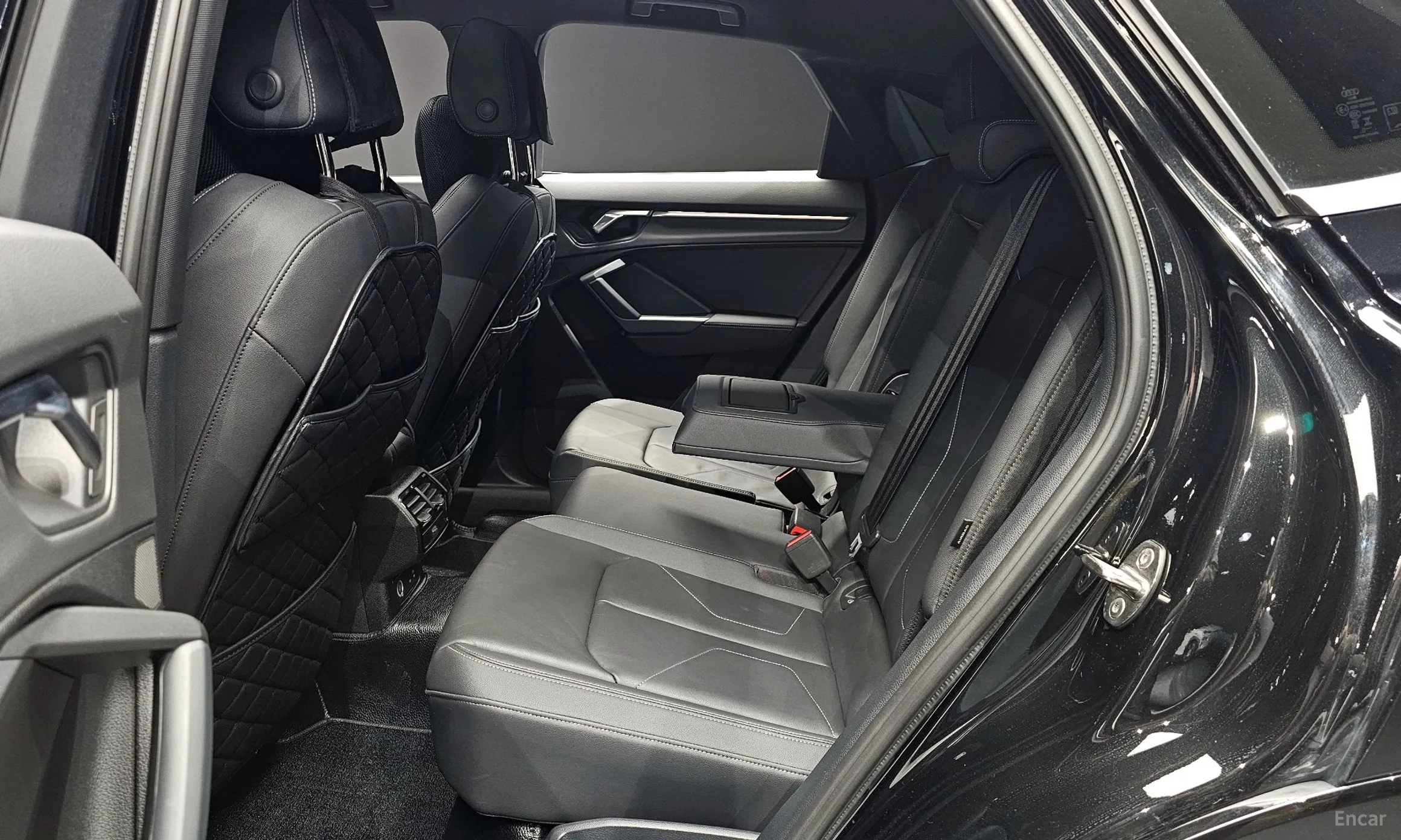 Audi Q3 (F3) превью 12
