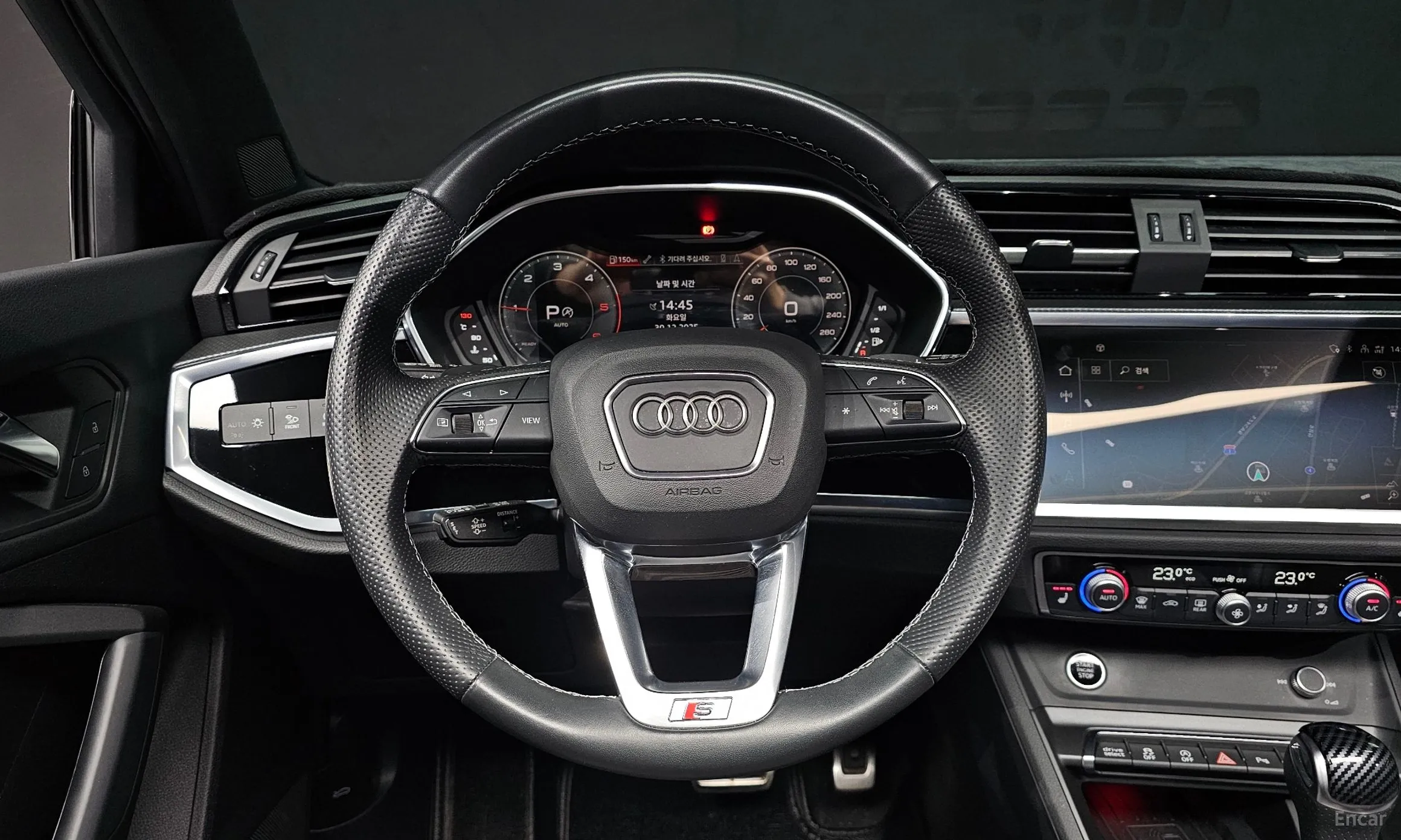 Audi Q3 (F3) превью 13